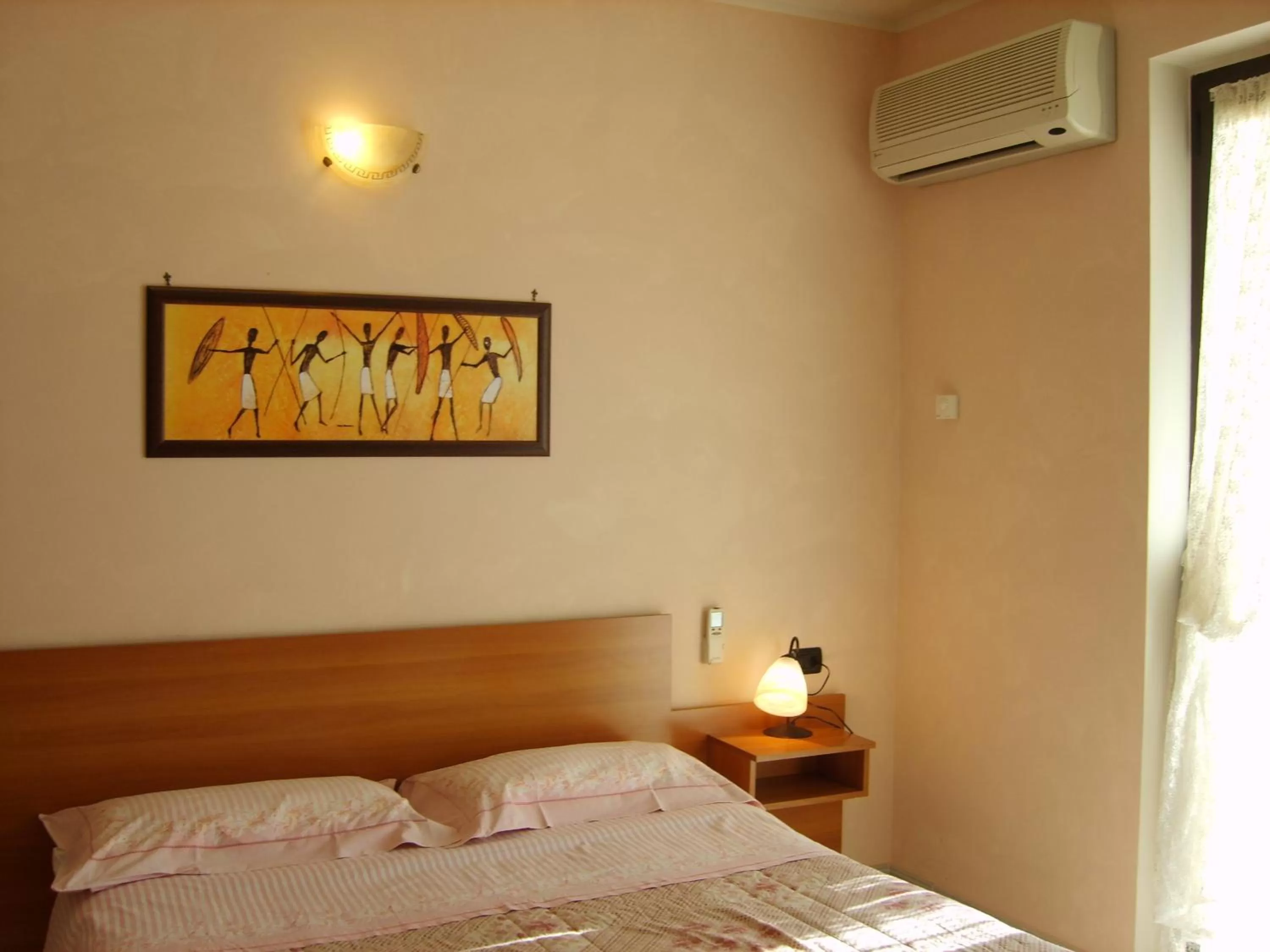 Bedroom, Bed in Hotel Rosso Di Sera