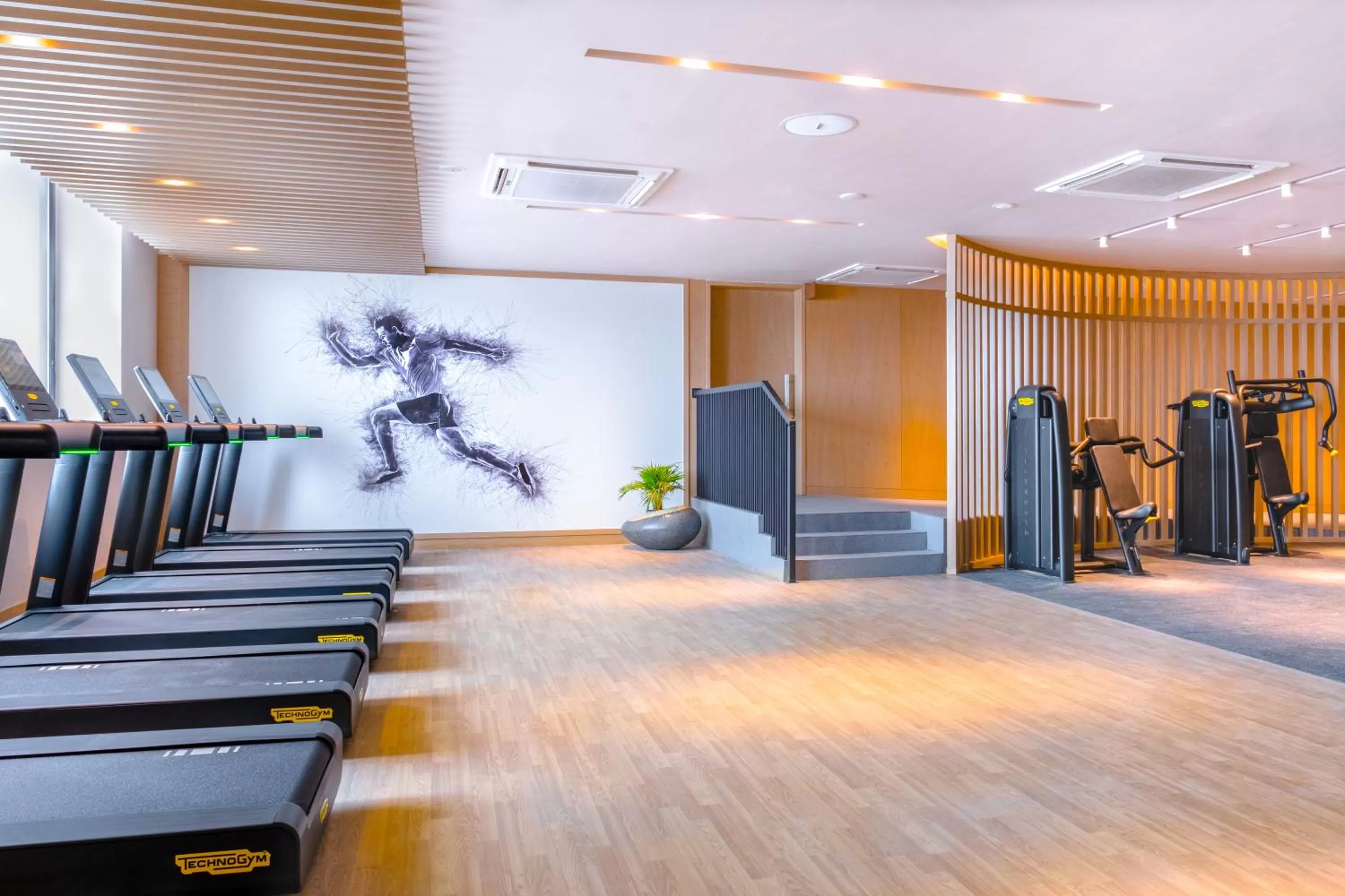 Fitness centre/facilities in Hilton Kinshasa