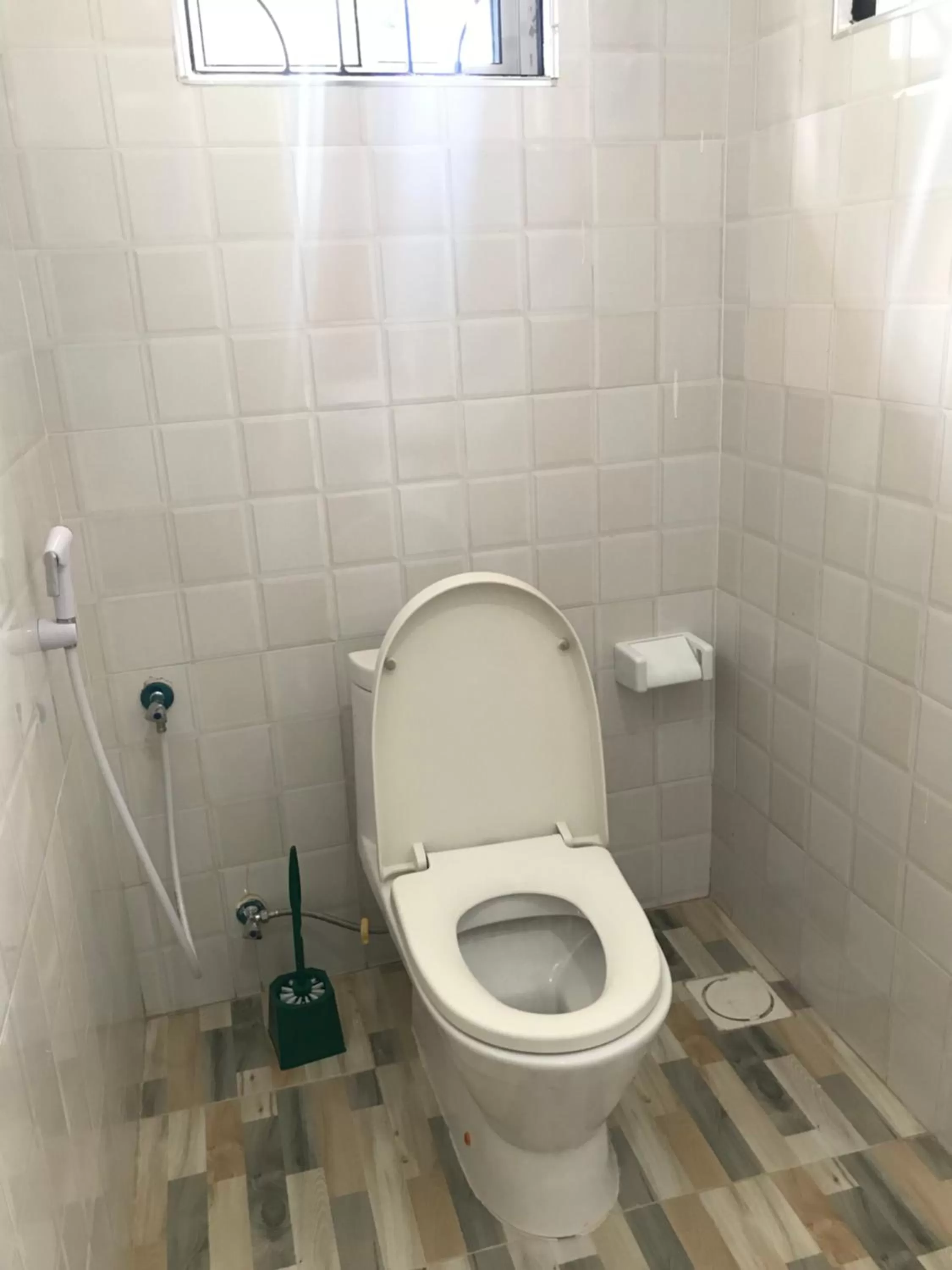 Bathroom in L&J Modern Backpackers Kinondoni