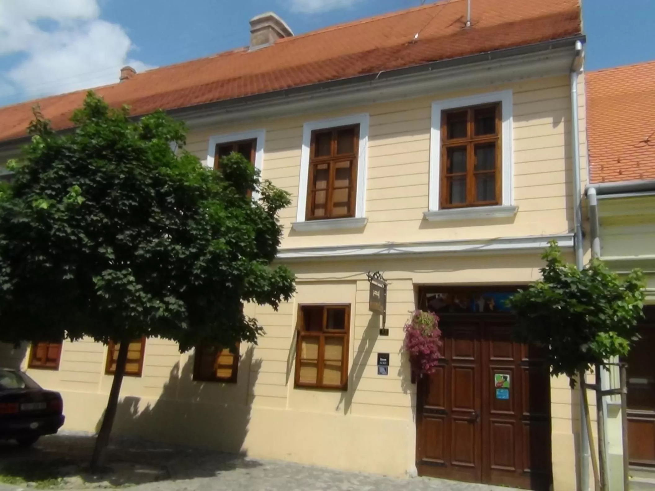 Facade/entrance, Property Building in Maksimilian Osijek