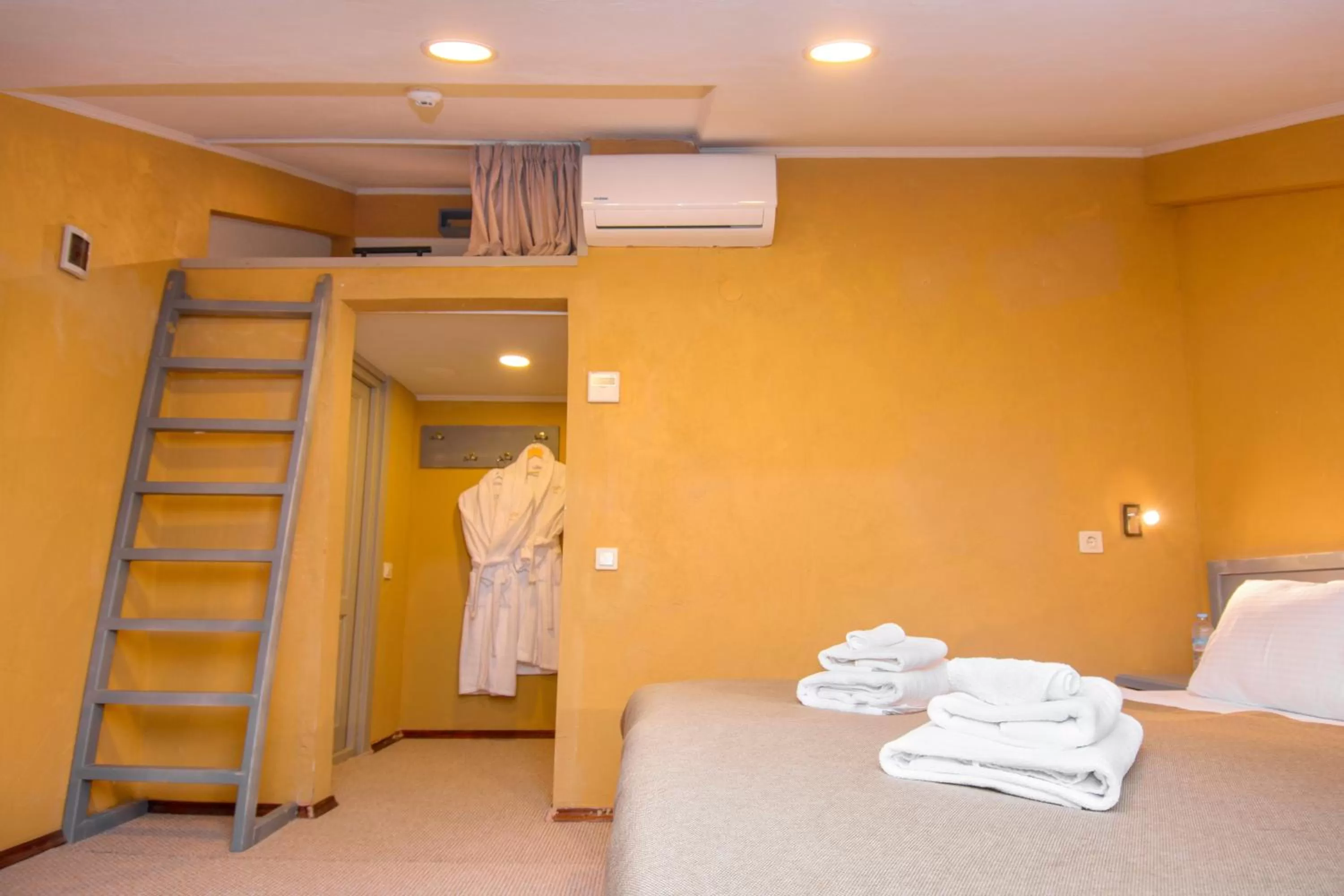 Bedroom, Bed in Kindli Hotel