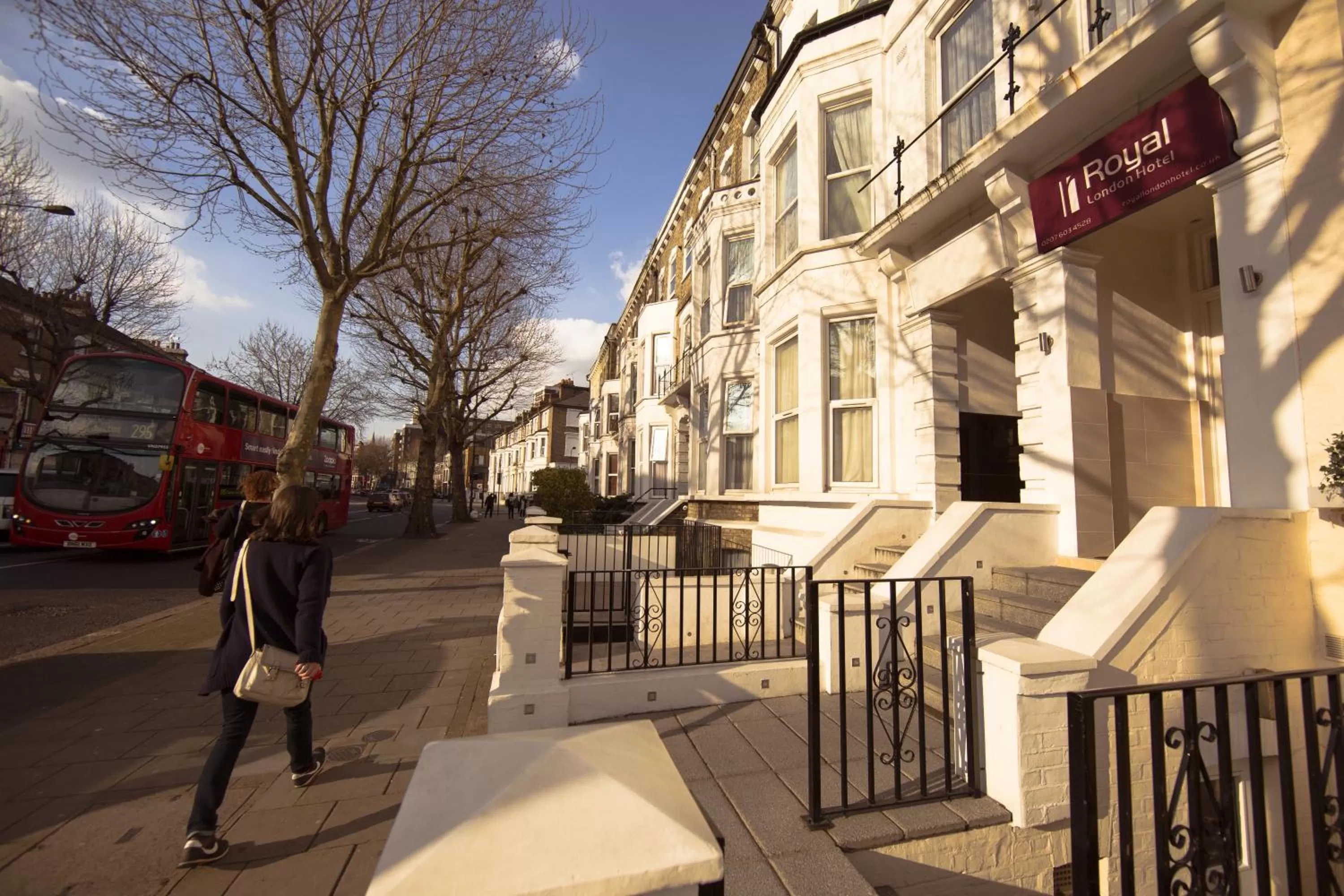Facade/entrance in Royal London Hotel By Saba