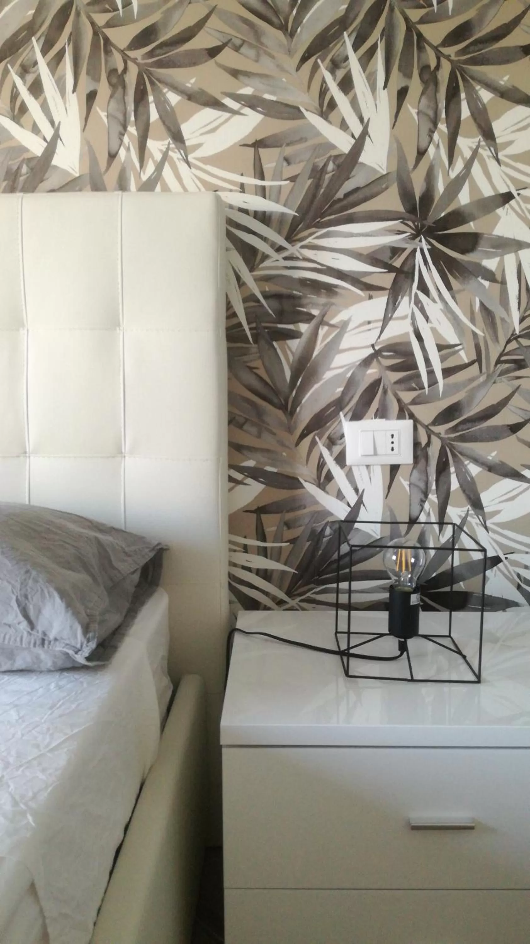 Bedroom, Bed in Appia Garden