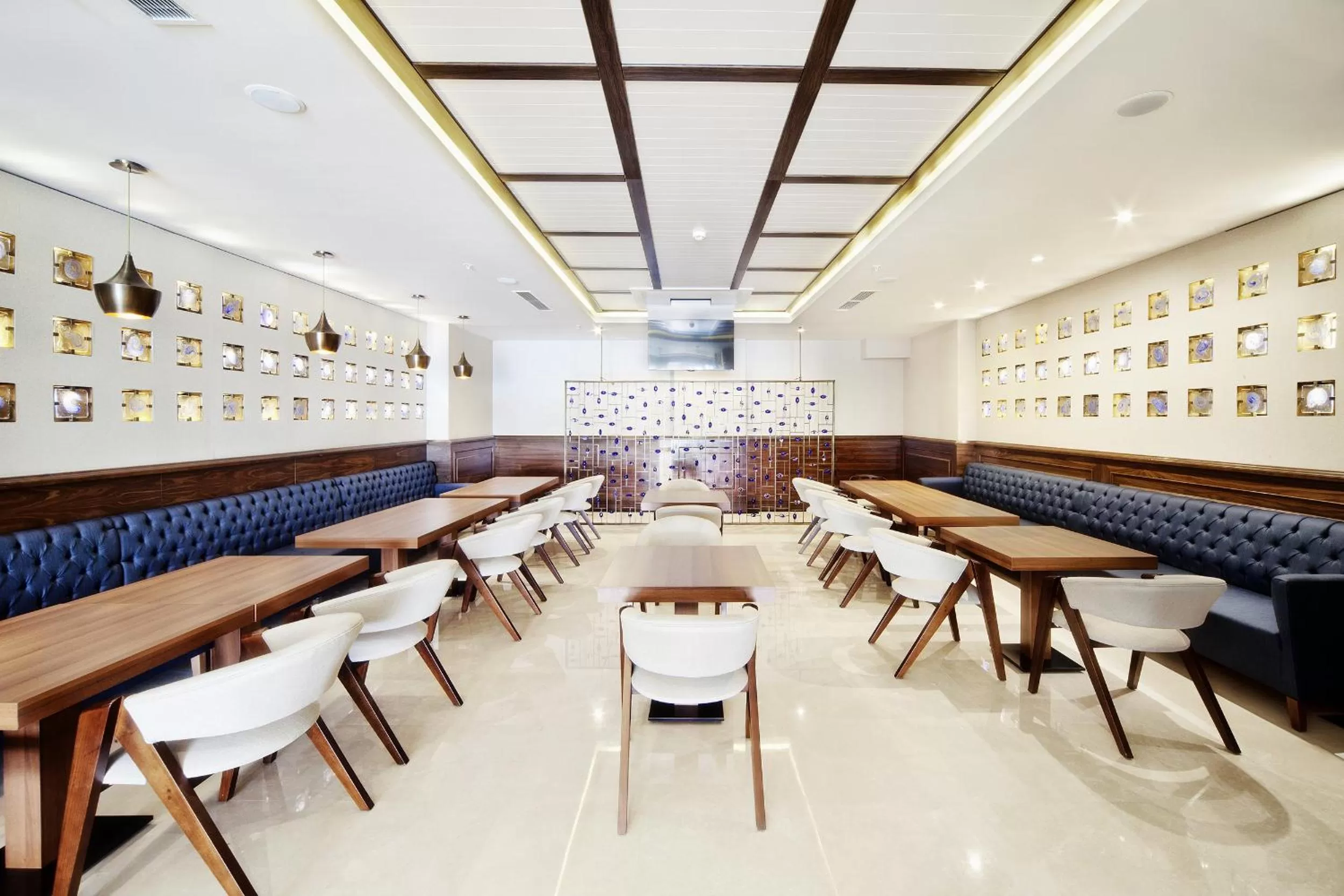 Restaurant/places to eat in Grand Hotel de Pera