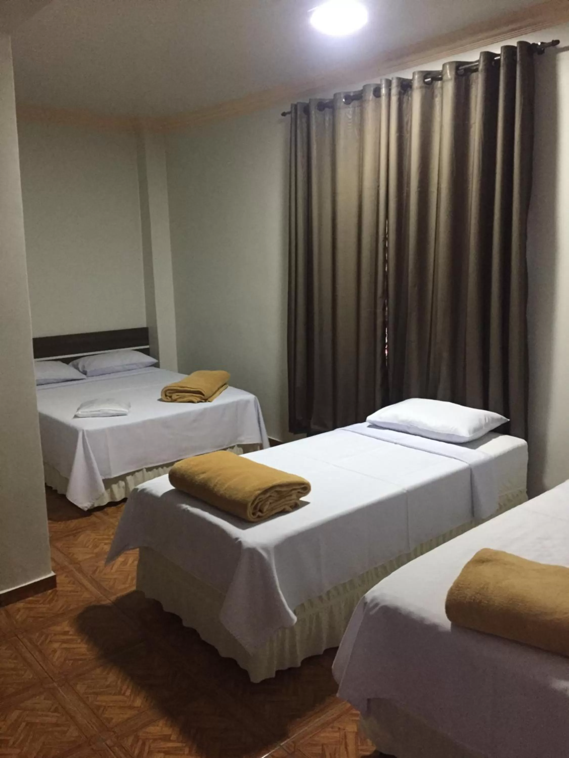 Bed in Hotel Paradizzo