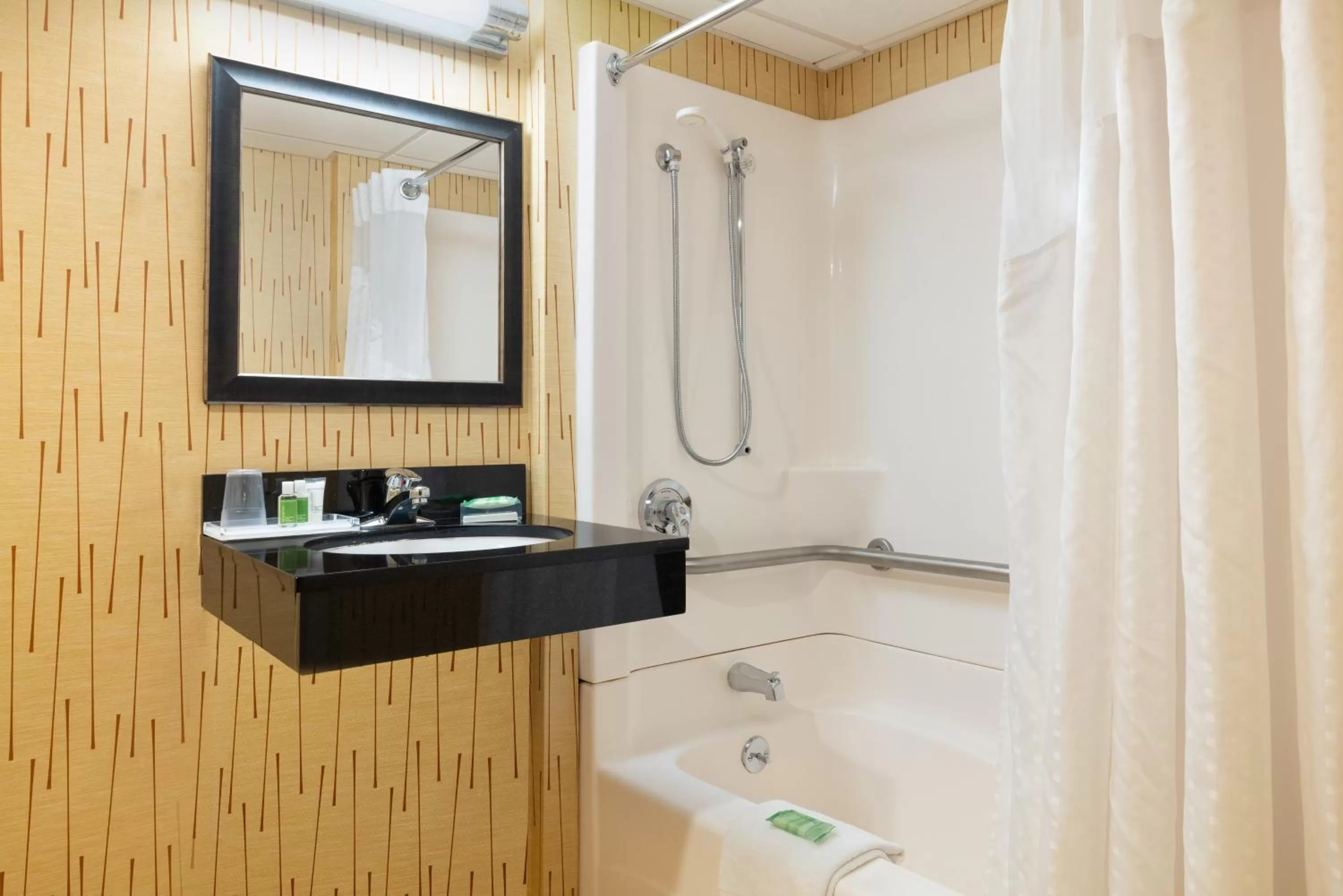 Bathroom in Holiday Inn Norwich by IHG