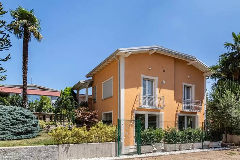 Garden, Property Building in Ghe Sem Morazzone B&B