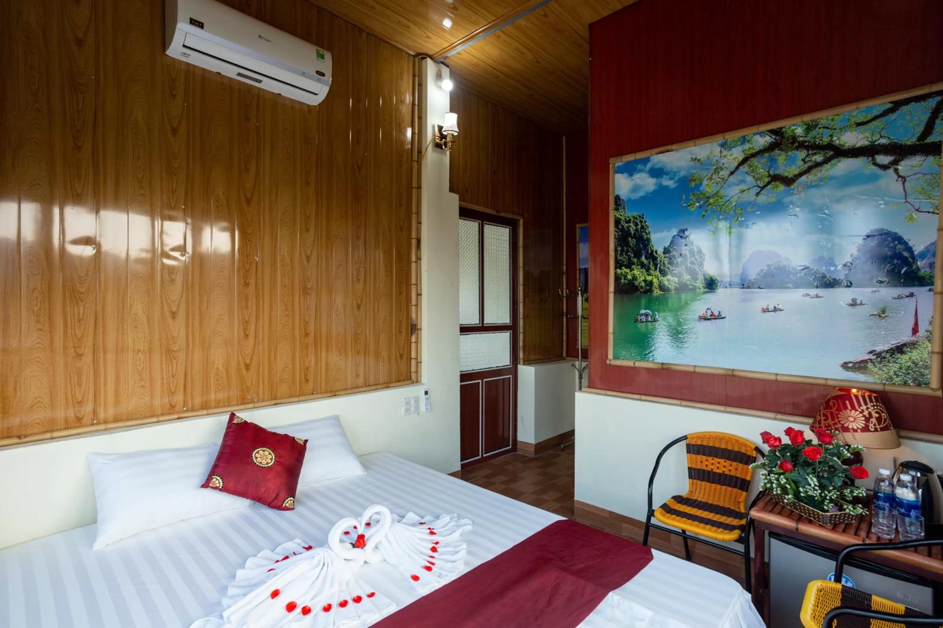 Hang Mua Central Homestay