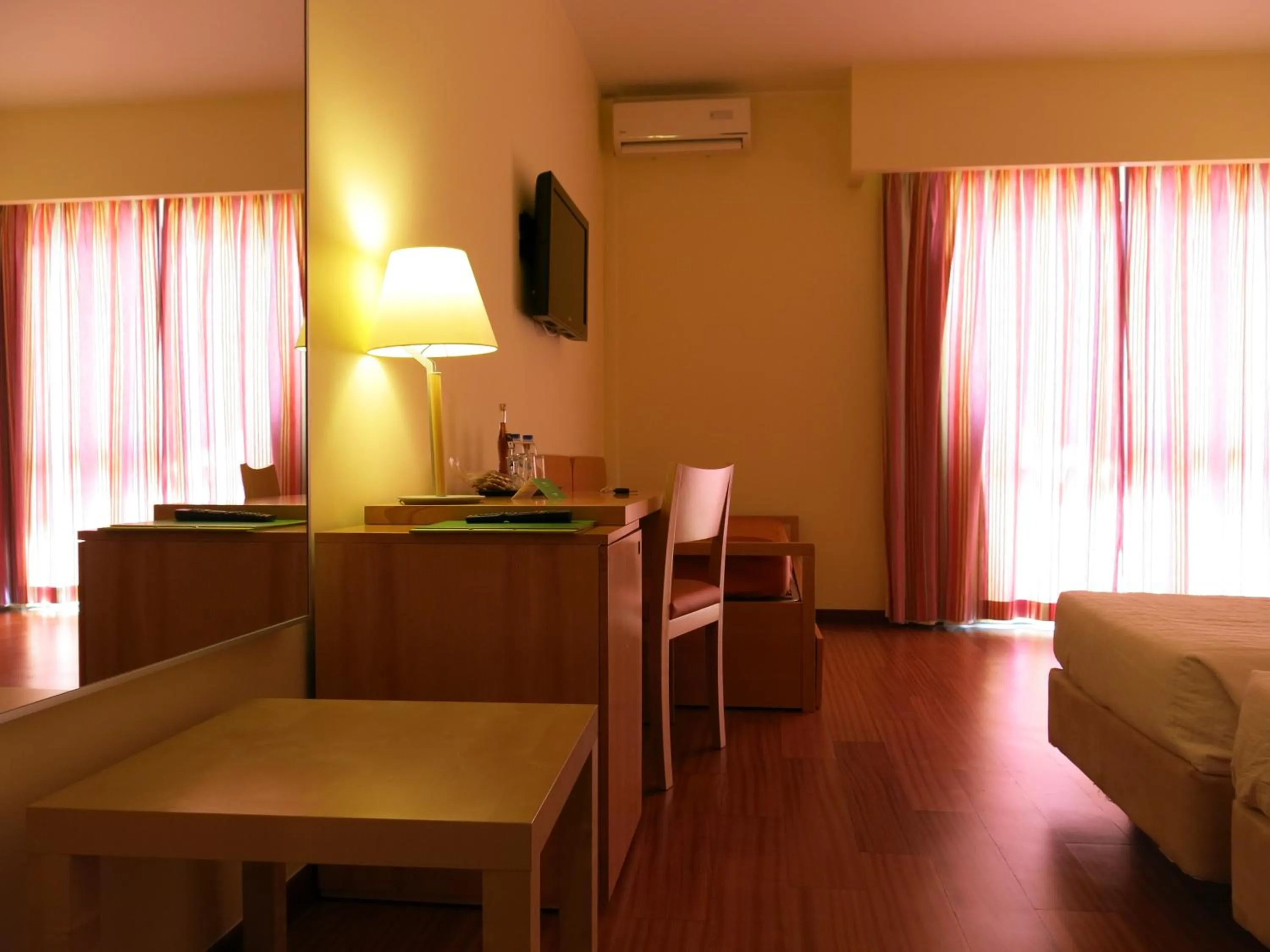 Seating area, Bed in INATEL Albufeira