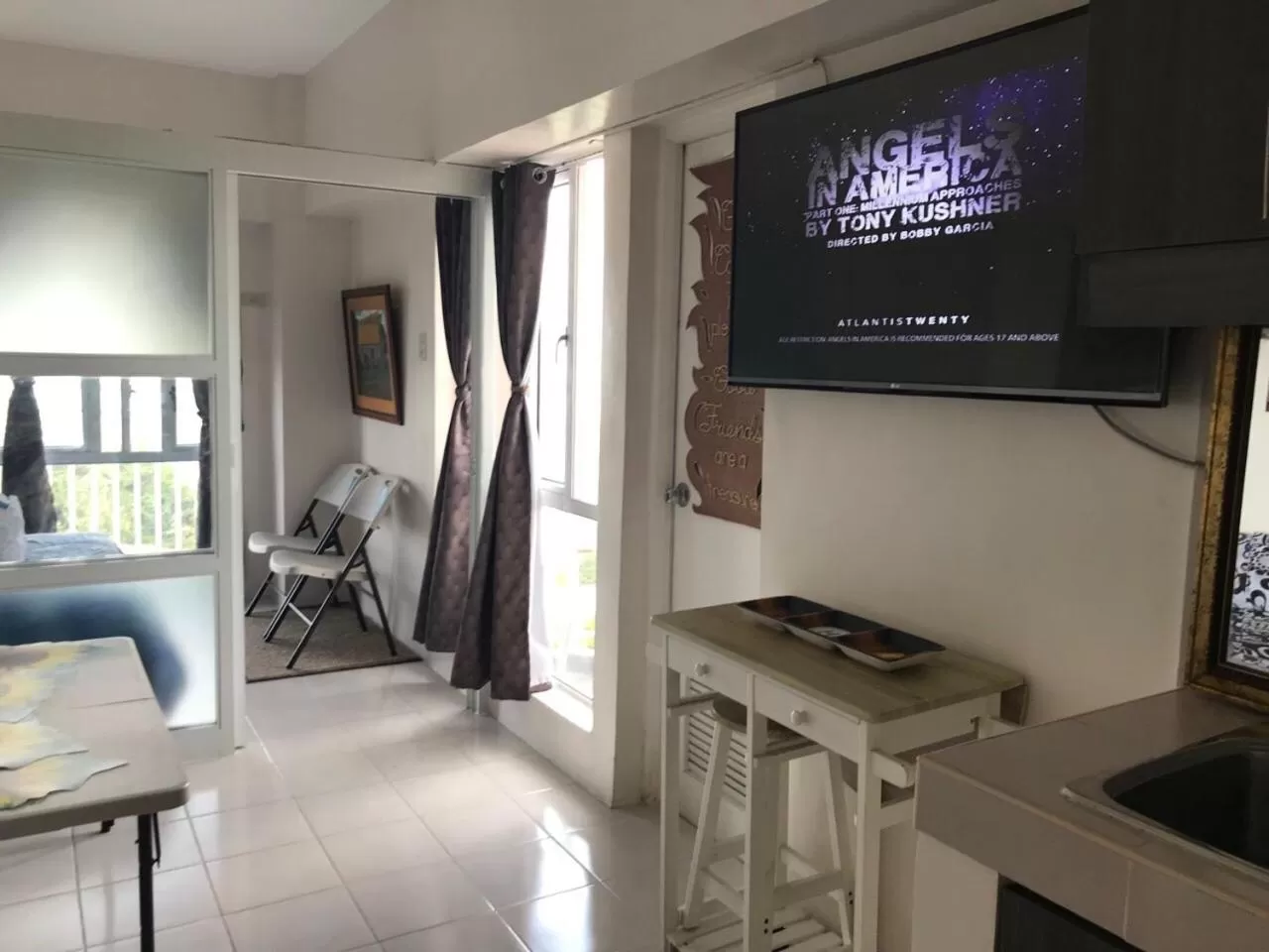 Condo with Free Swimming Pool & Viewing Deck