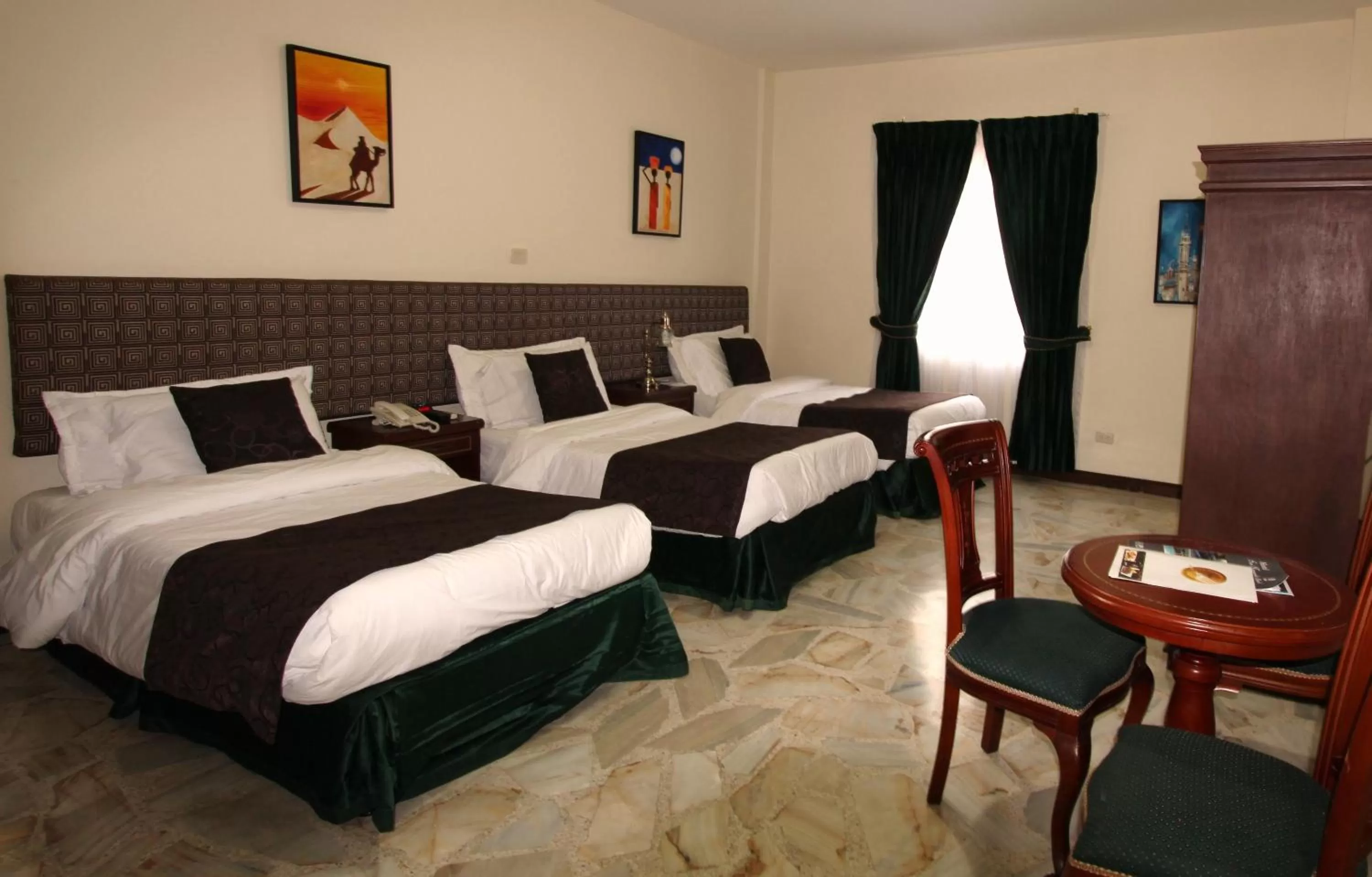 Photo of the whole room, Bed in Hotel San Fernando Real