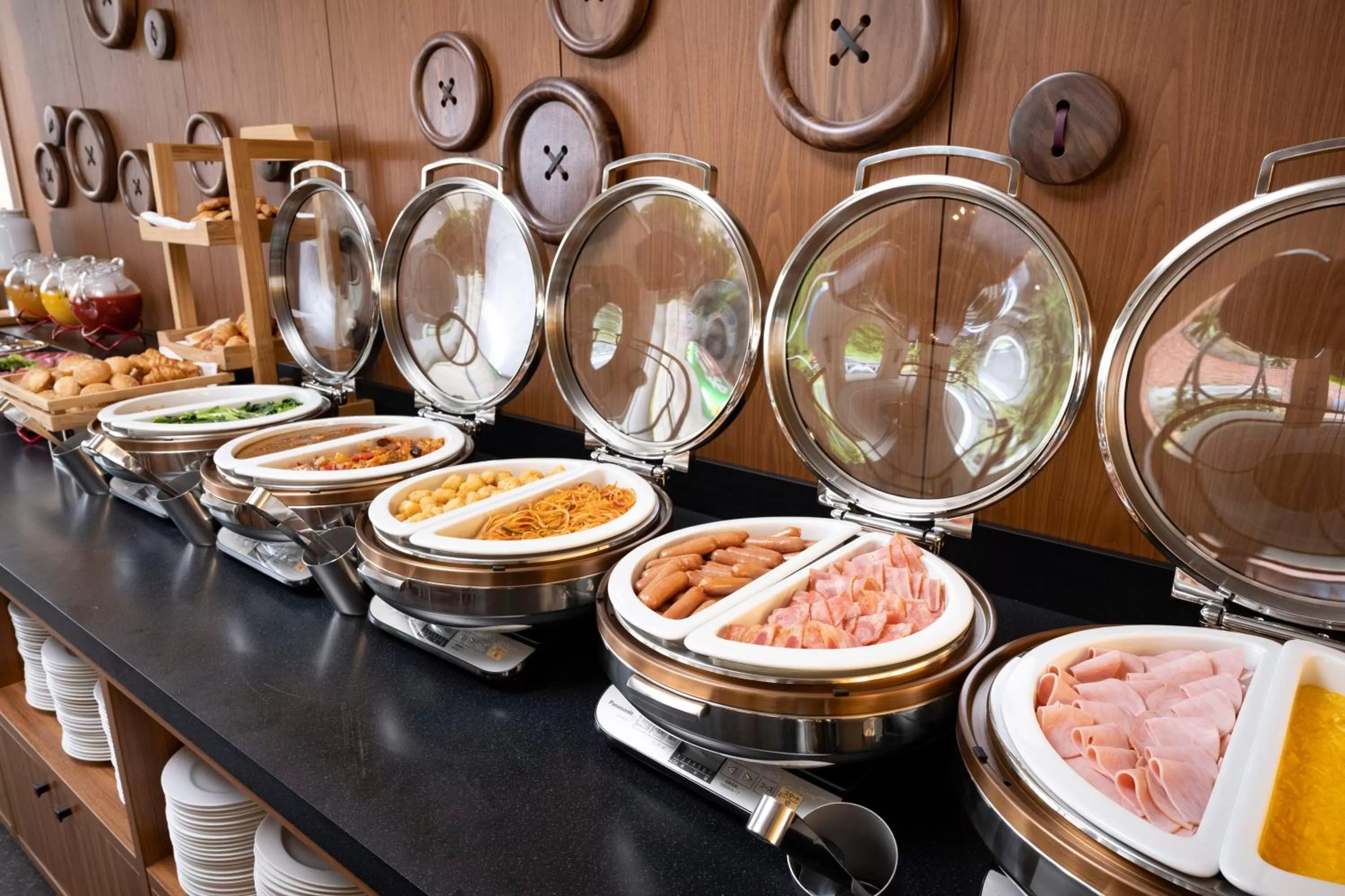 Breakfast in ART HOTEL Nippori Lungwood