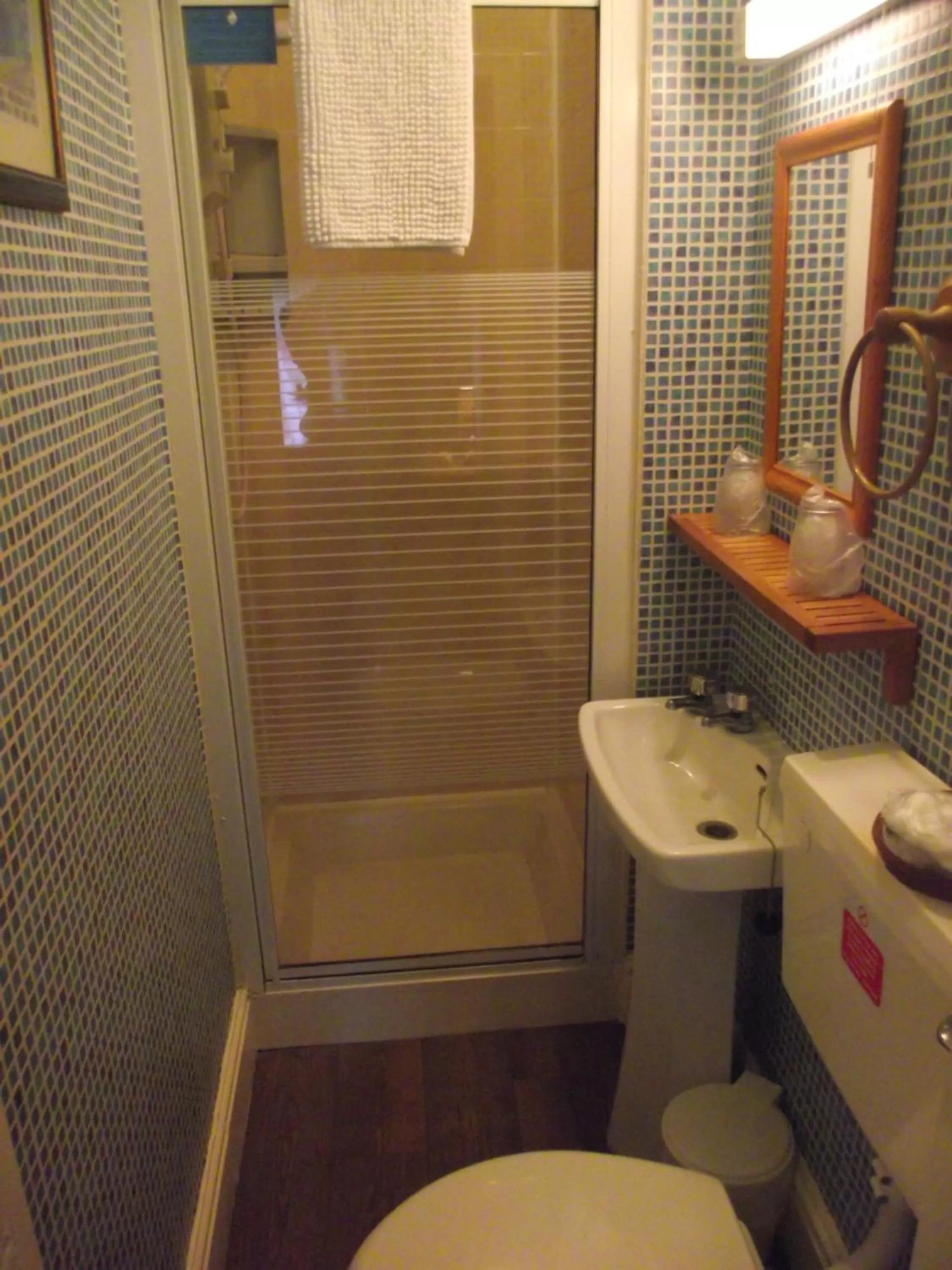 Bathroom in The Molly House