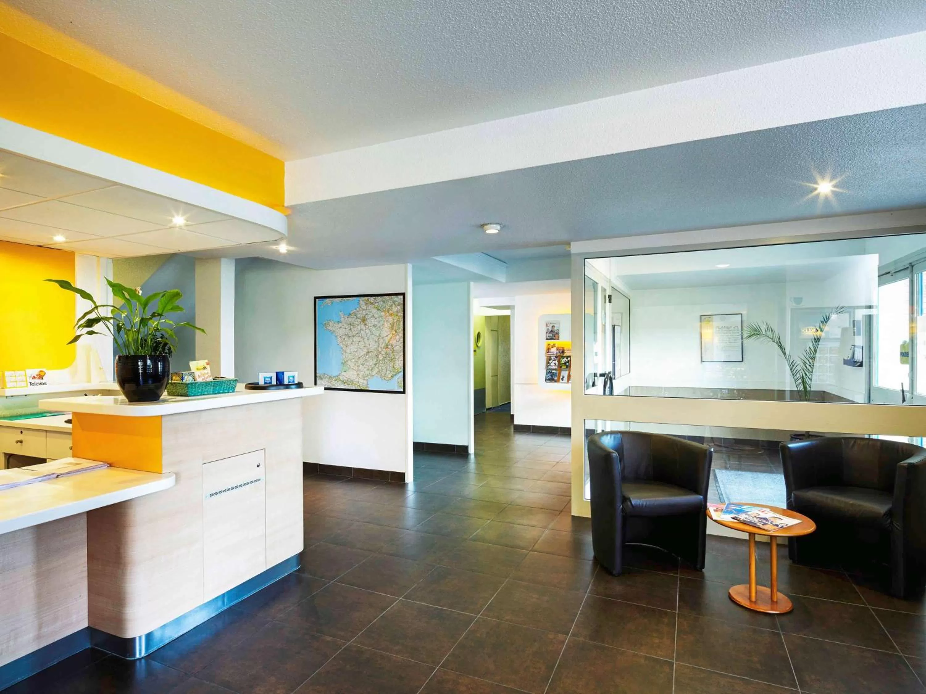 Property building in ibis budget Chartres