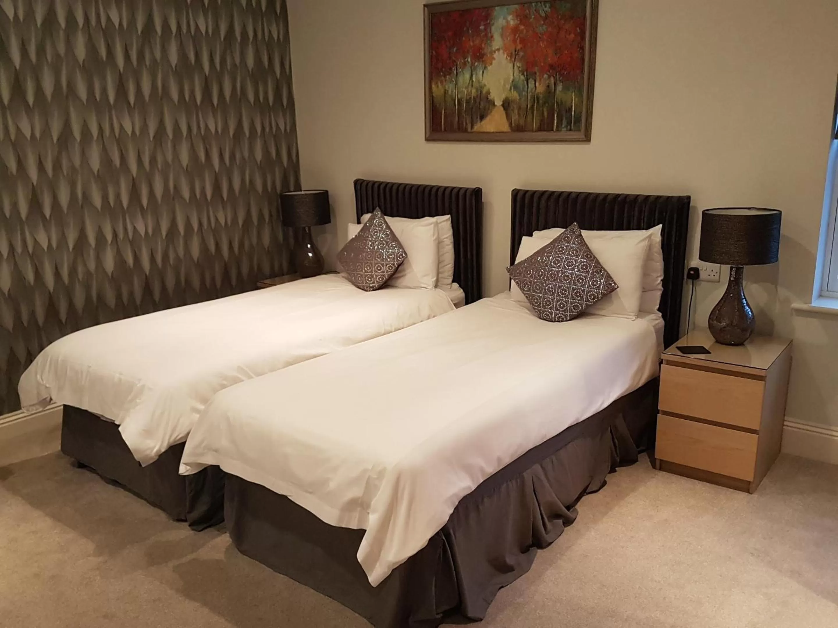 Superior Twin Room in The Keep Boutique Hotel