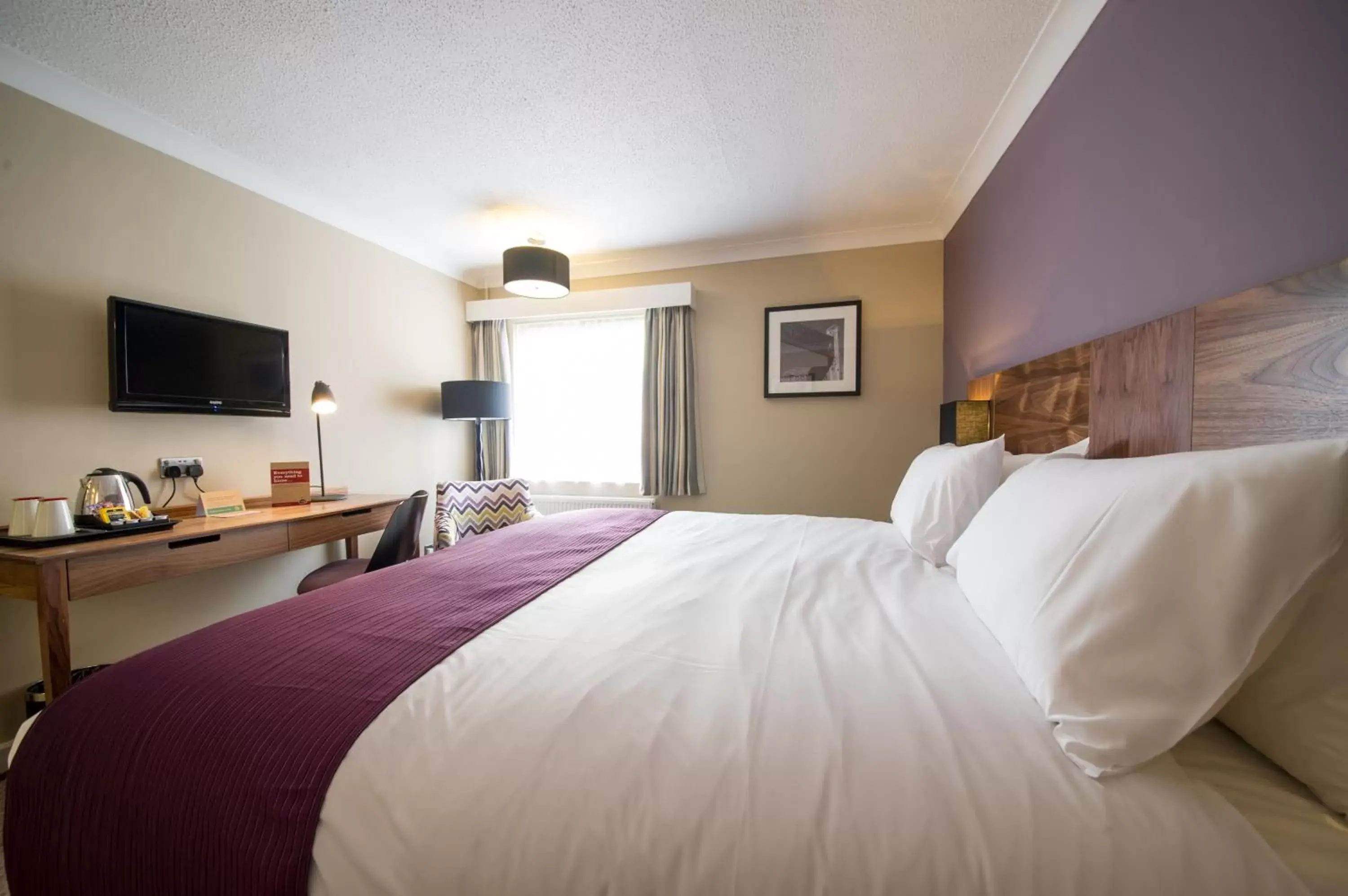 Family Room in The Crown & Greyhound by Innkeeper's Collection Family Room in The Crown & Greyhound by Innkeeper's Collection