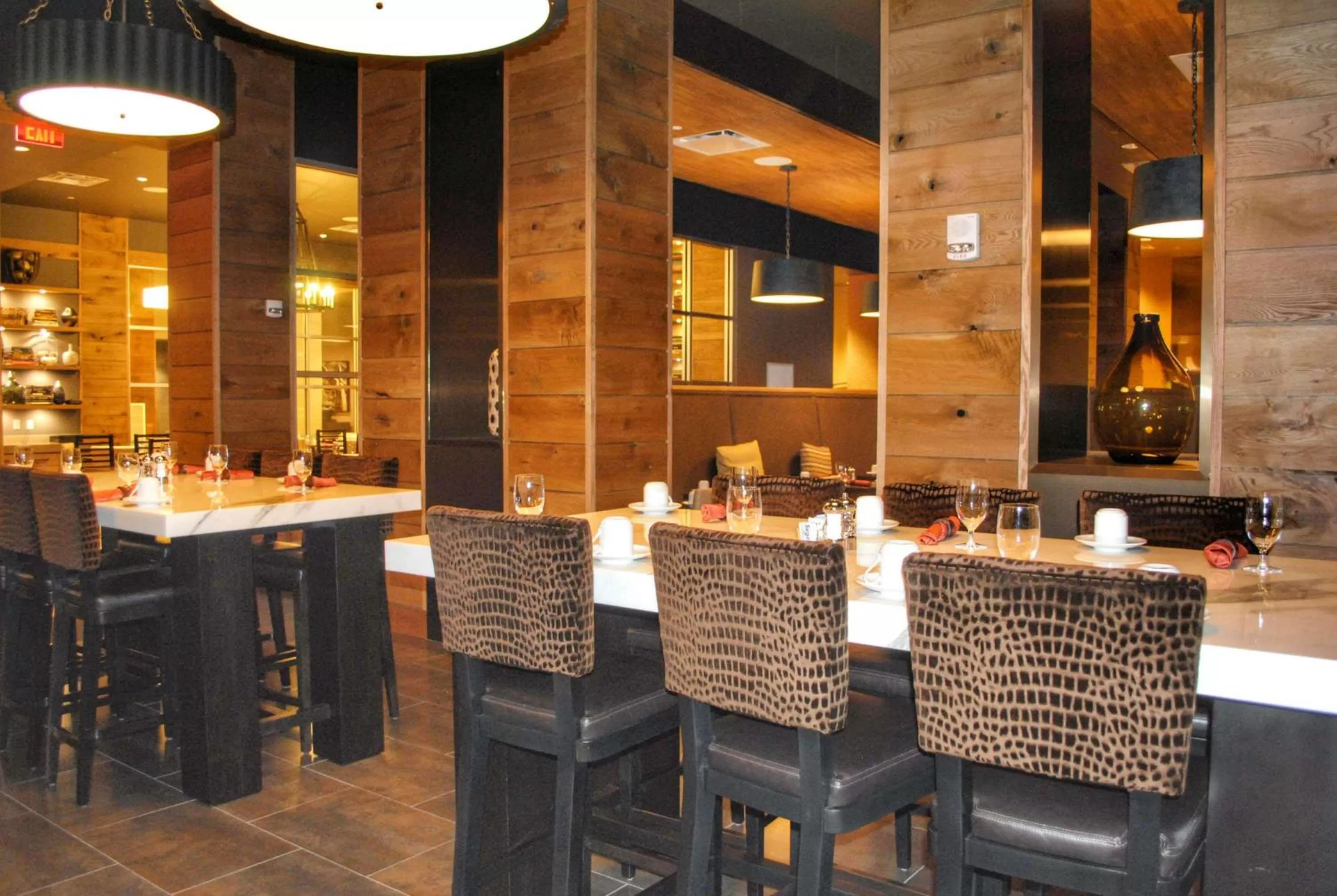 Restaurant/places to eat in DoubleTree by Hilton Hotel Reading