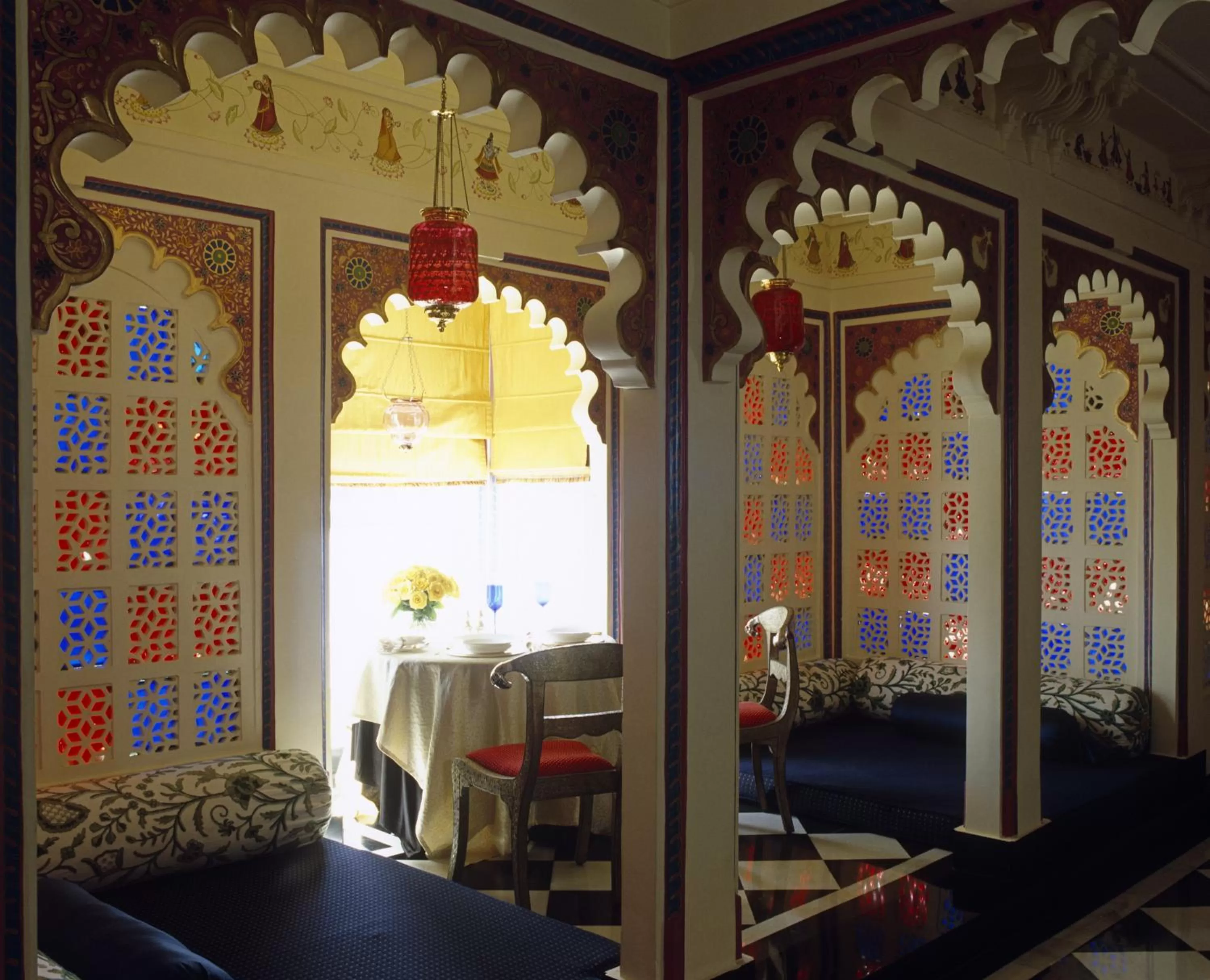 Restaurant/places to eat in Taj Lake Palace Udaipur