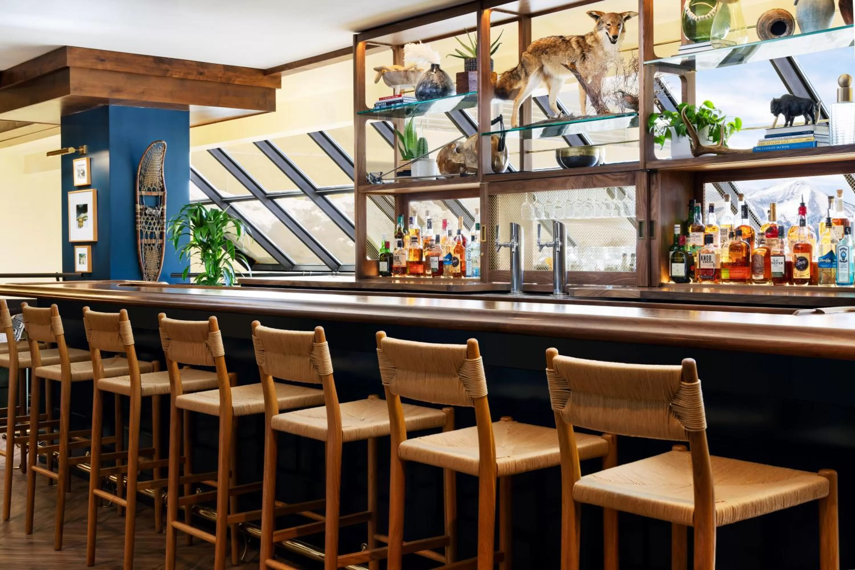 Restaurant/places to eat in Elevation Hotel & Spa