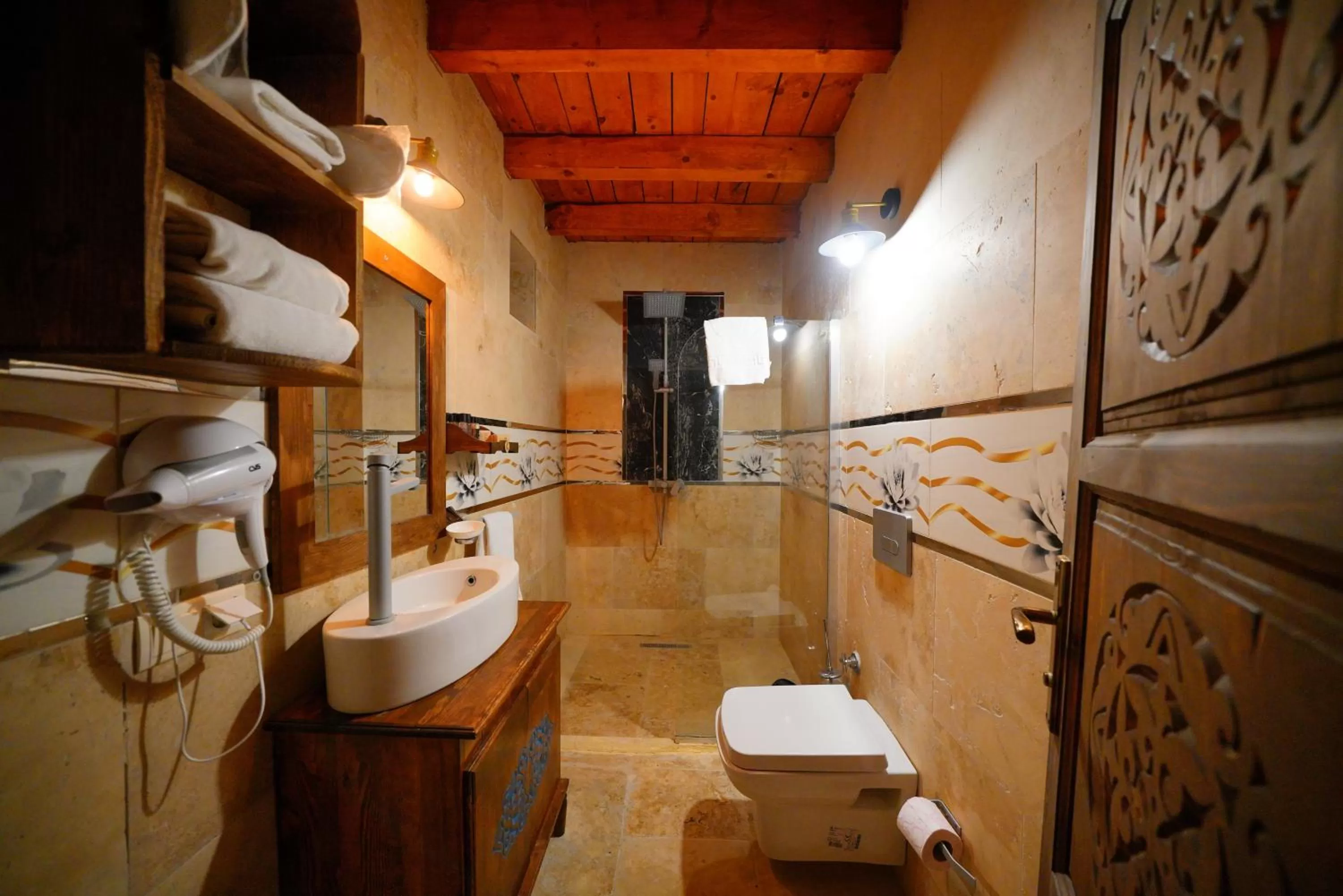 Bathroom in Cappadocia Nar Cave House & Swimming Pool
