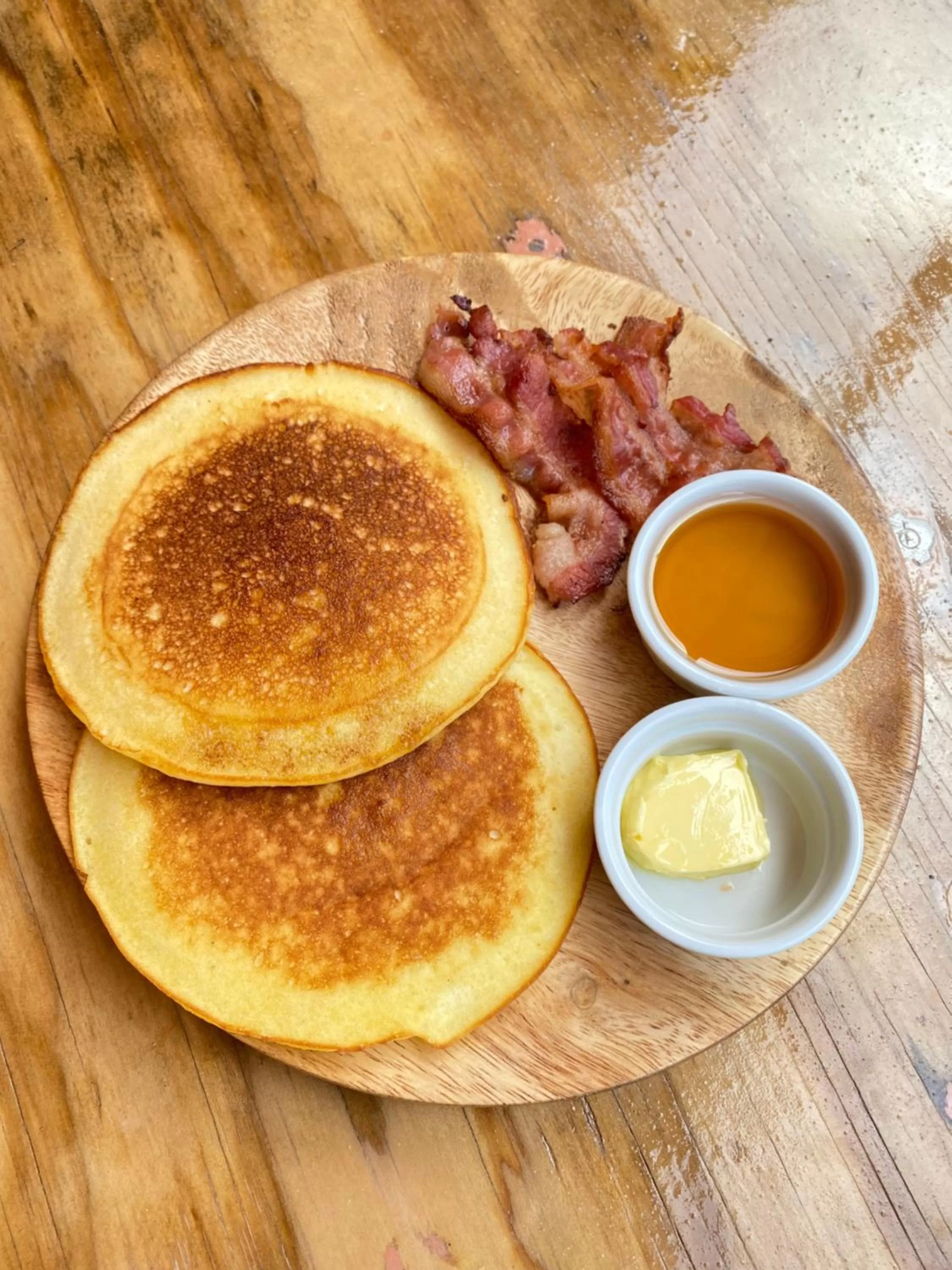 Breakfast in West Coast Beach House