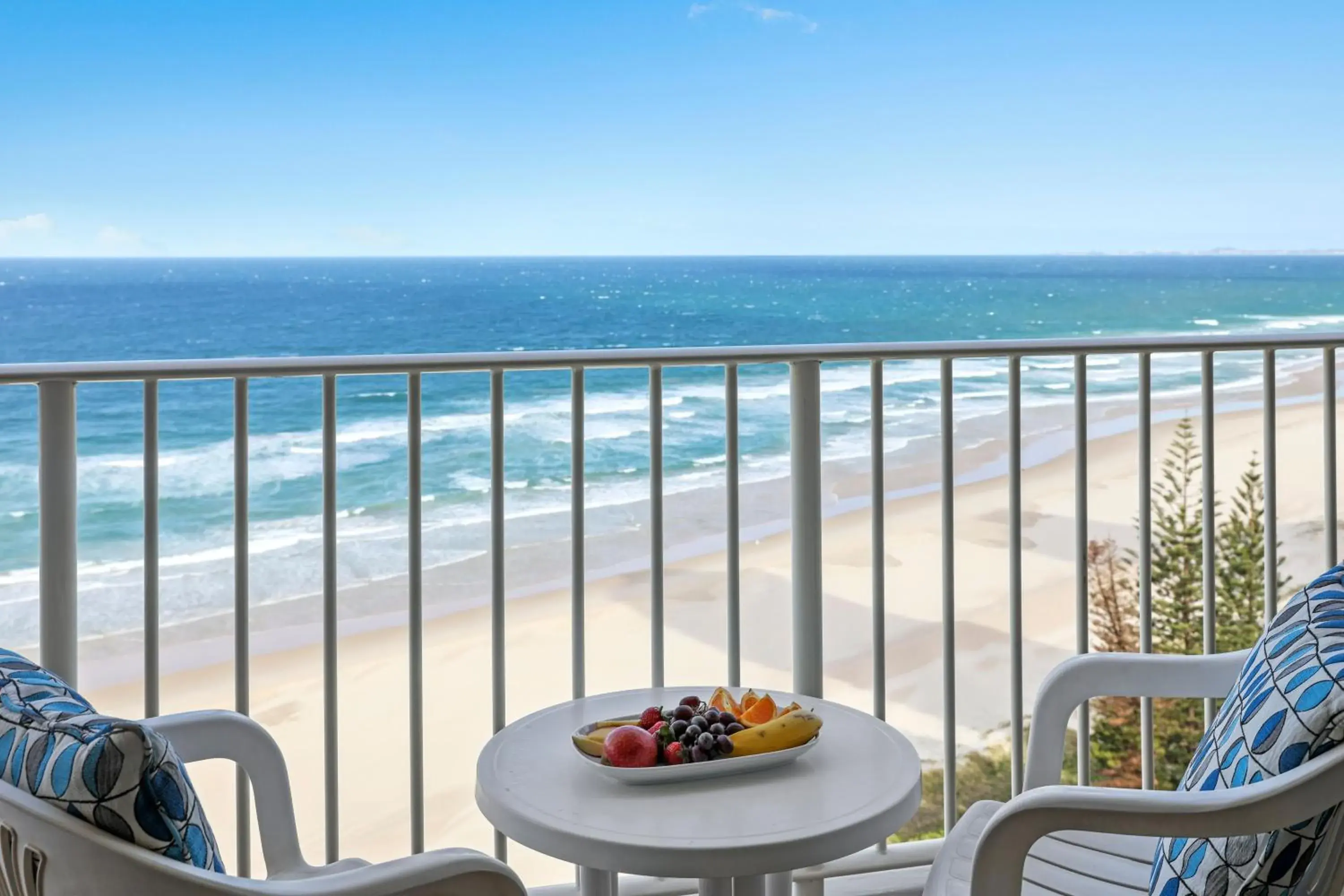 Breakers North Absolute Beachfront Apartments - Official Breakers North Absolute Beachfront Apartments - Official