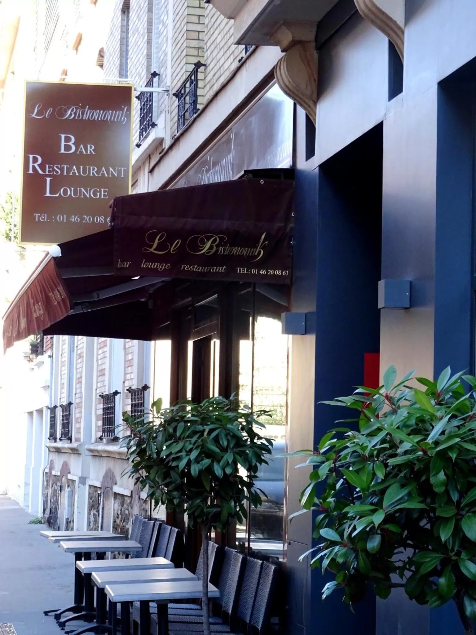 Restaurant/places to eat in Parici Hôtel Boulogne Billancourt