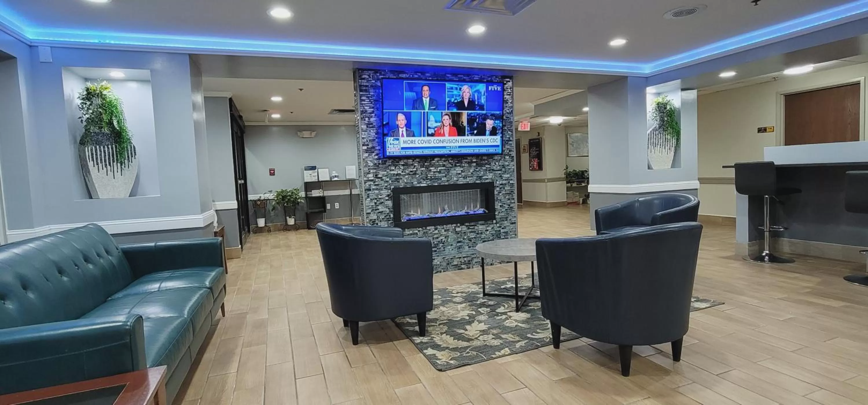 Lobby or reception in Quality Inn & Suites CVG Airport