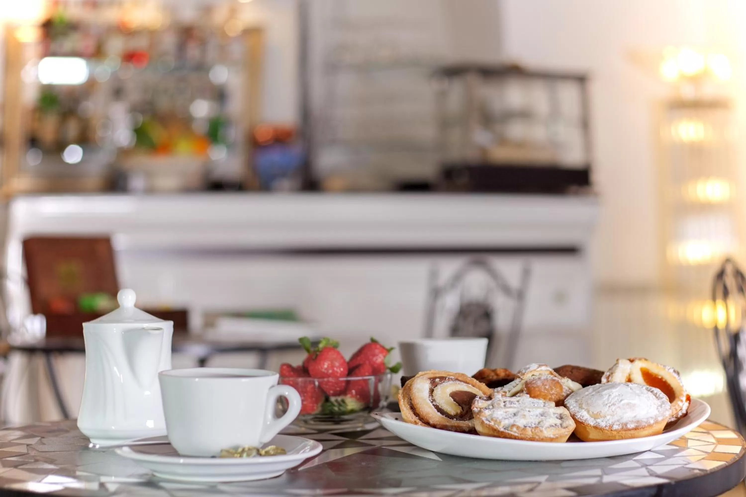 Food and drinks in Villa Pirandello