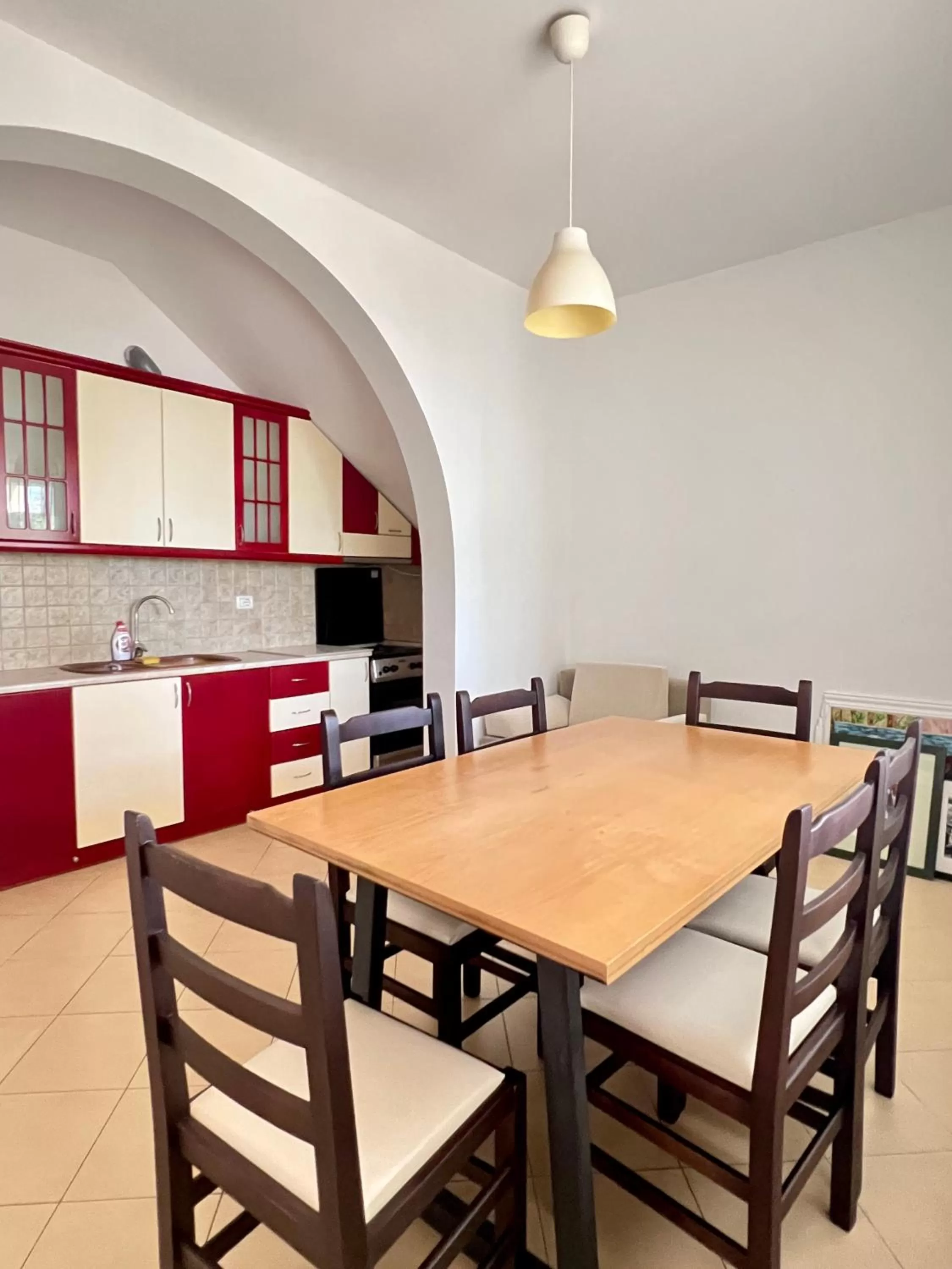 Dining Area in Vila Gjoni