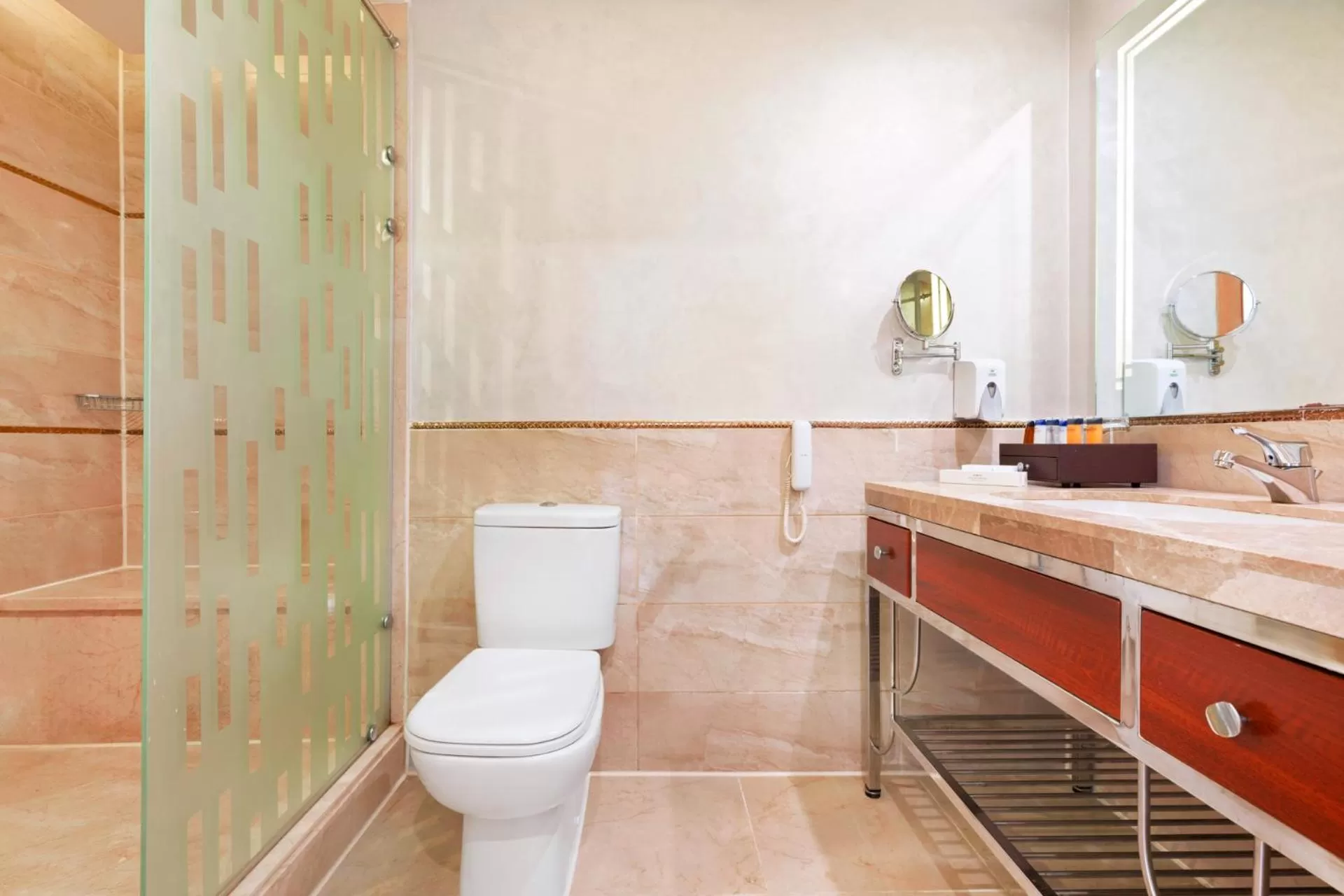 Bathroom in Beach Albatros Aqua Park - Hurghada