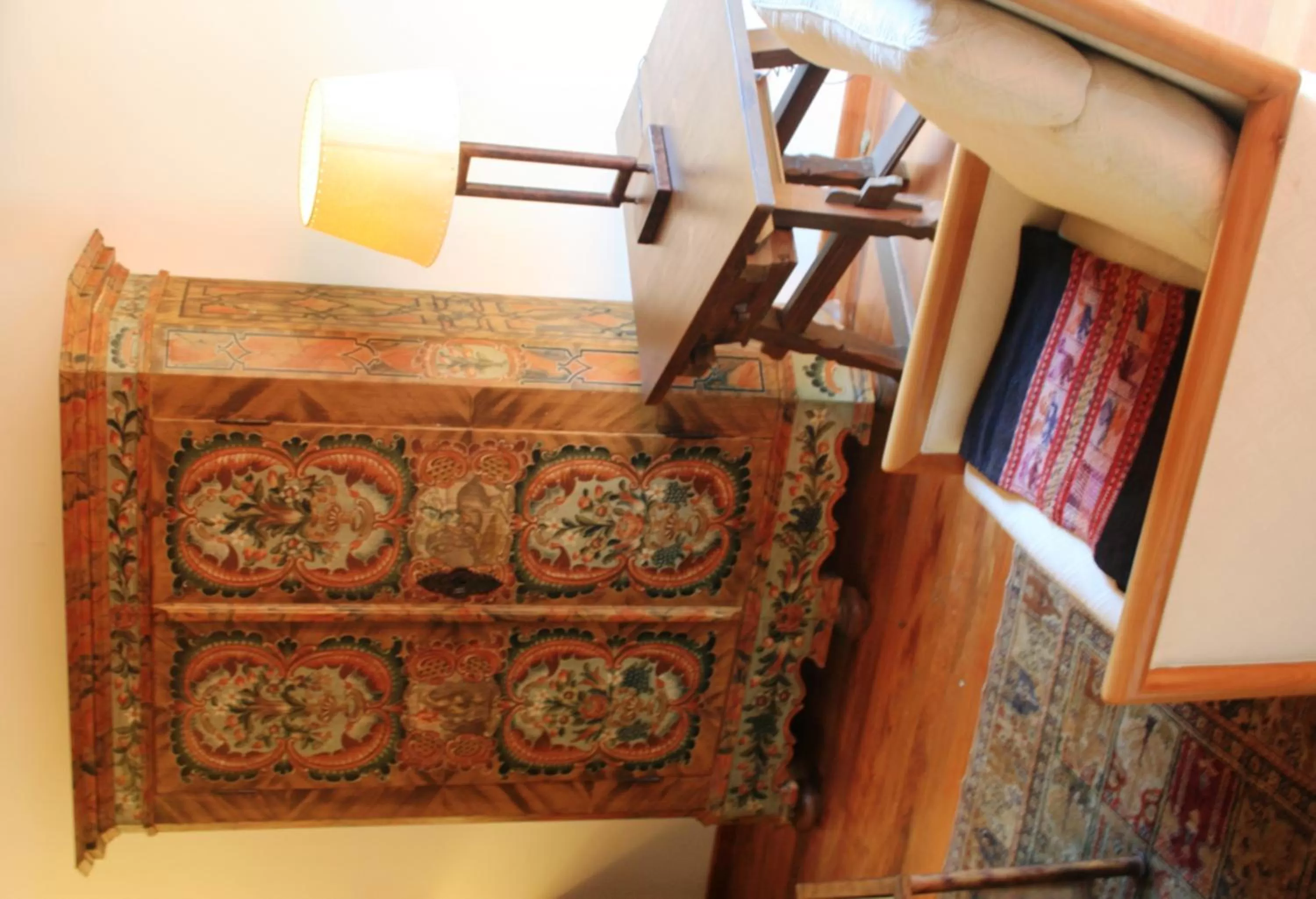 Decorative detail, Seating Area in Hotel Posada del Río - Parque Metreñehue