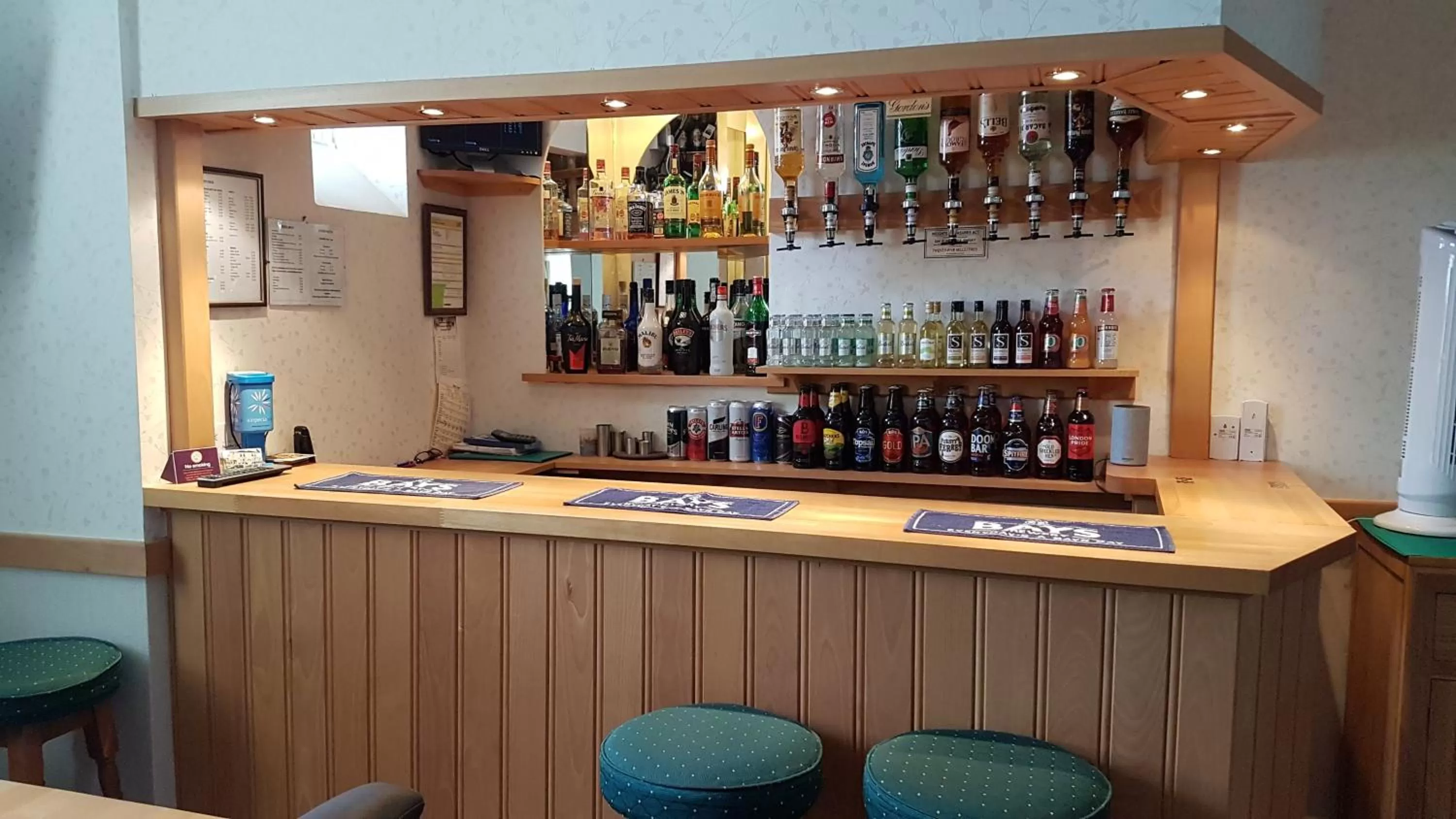 Lounge or bar in Paignton Court