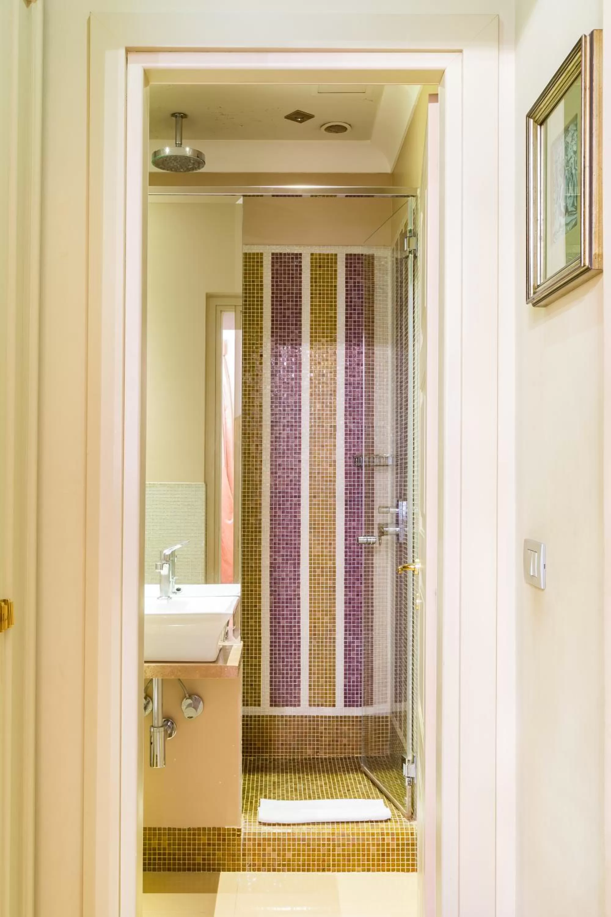 Decorative detail in Rooms Roma - Monti