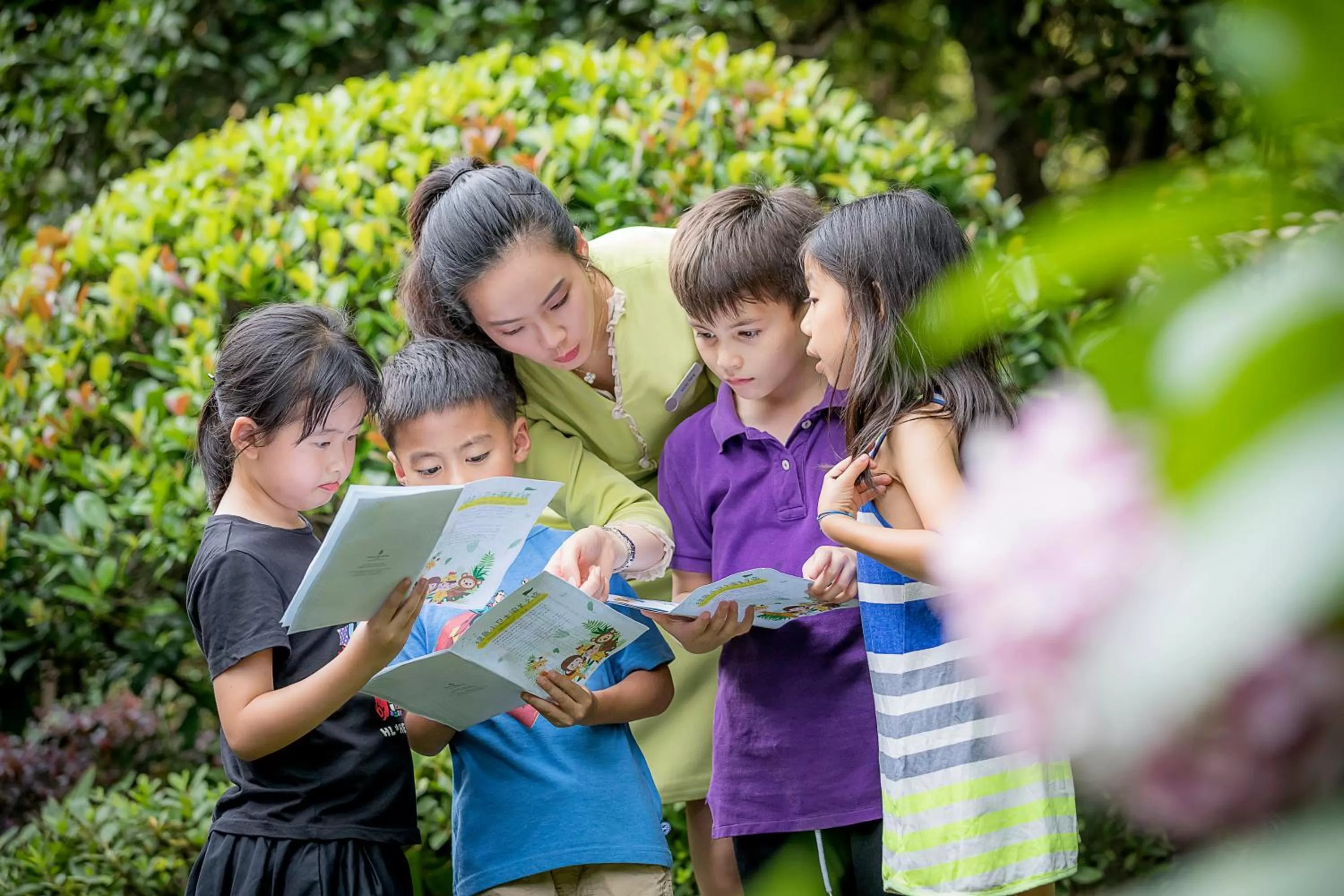 Staff in Four Seasons Hotel Hangzhou at West Lake