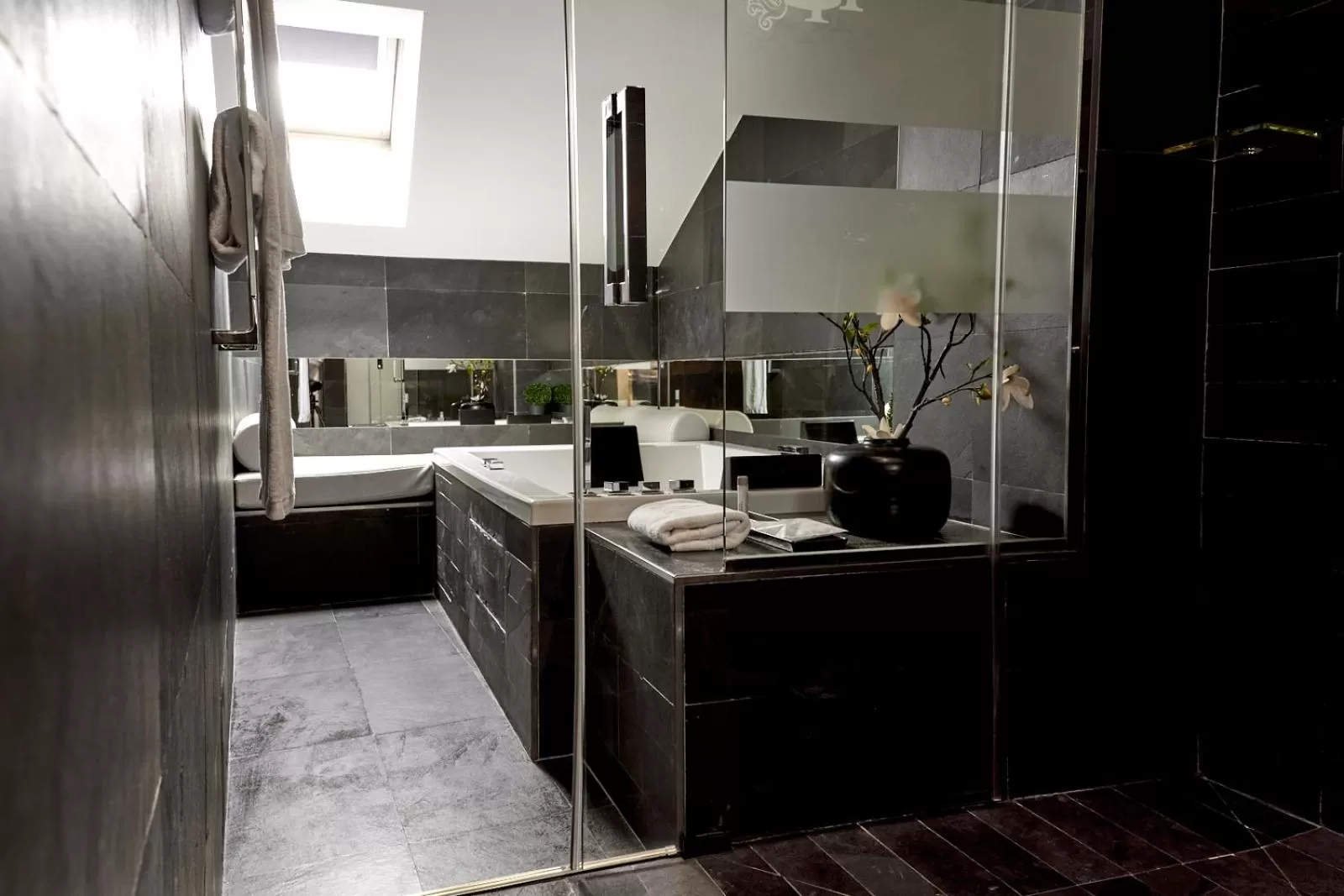 Bathroom in Grand Hotel Don Gregorio