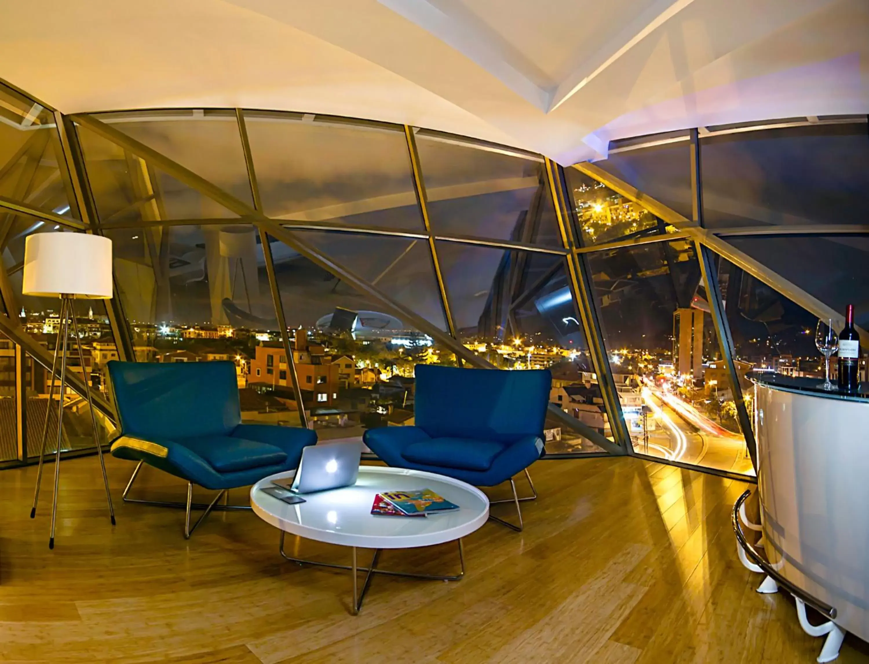 King Suite - Non-Smoking in TRYP by Wyndham Cuenca Zahir King Suite - Non-Smoking in TRYP by Wyndham Cuenca Zahir