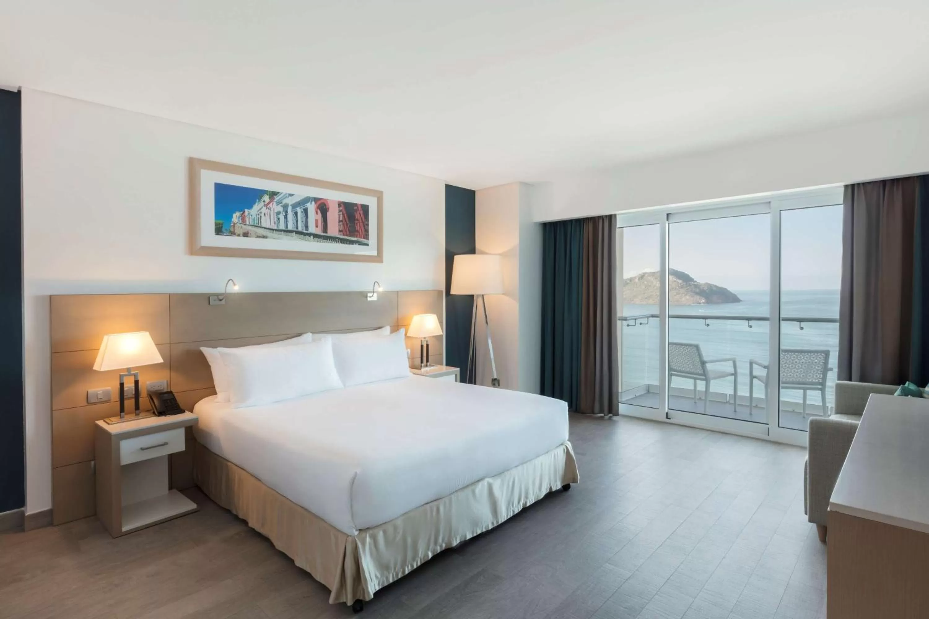 Bed in DoubleTree by Hilton Mazatlan, SIN