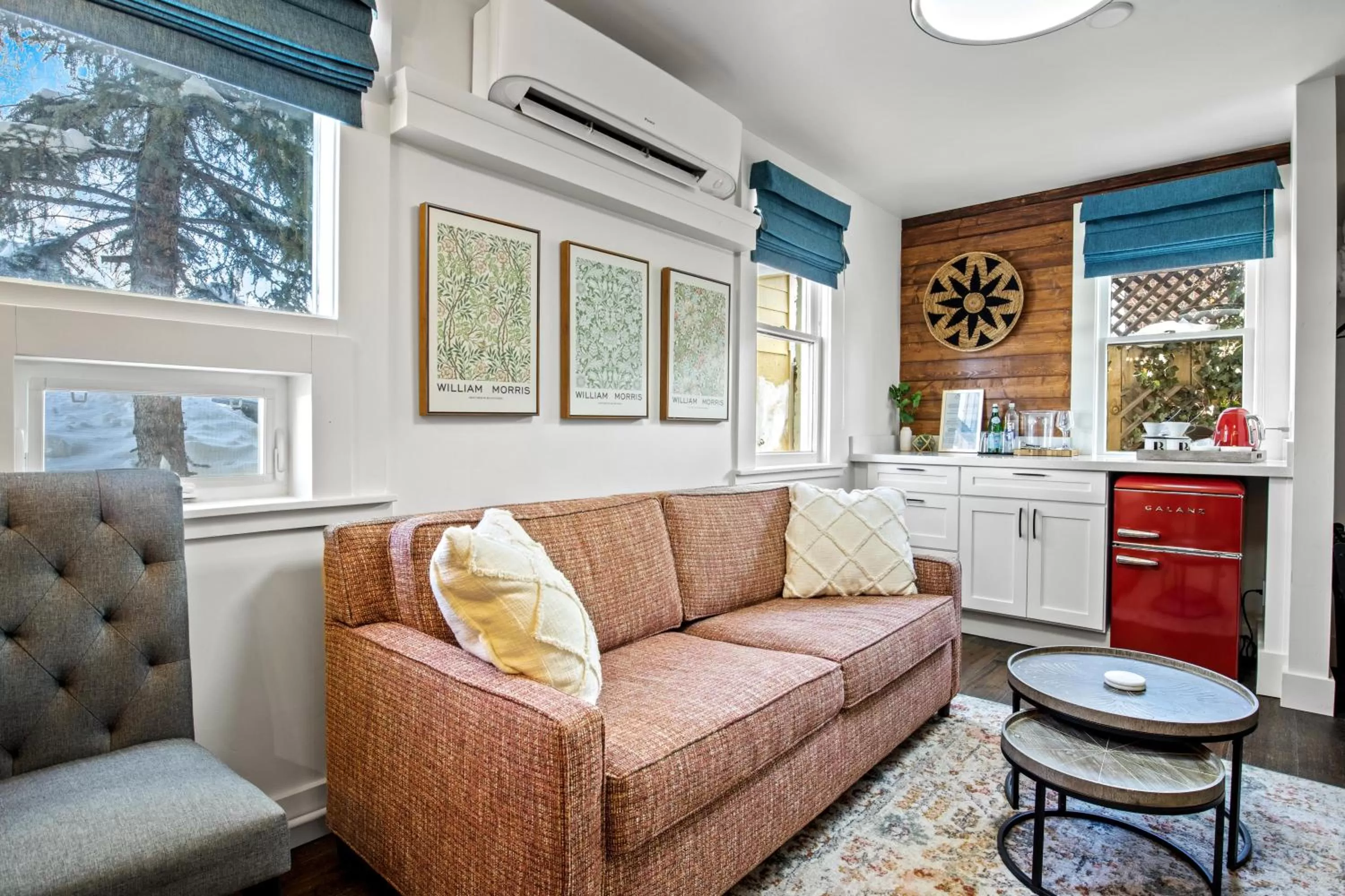 Seating area in Bespoke Inn Flagstaff