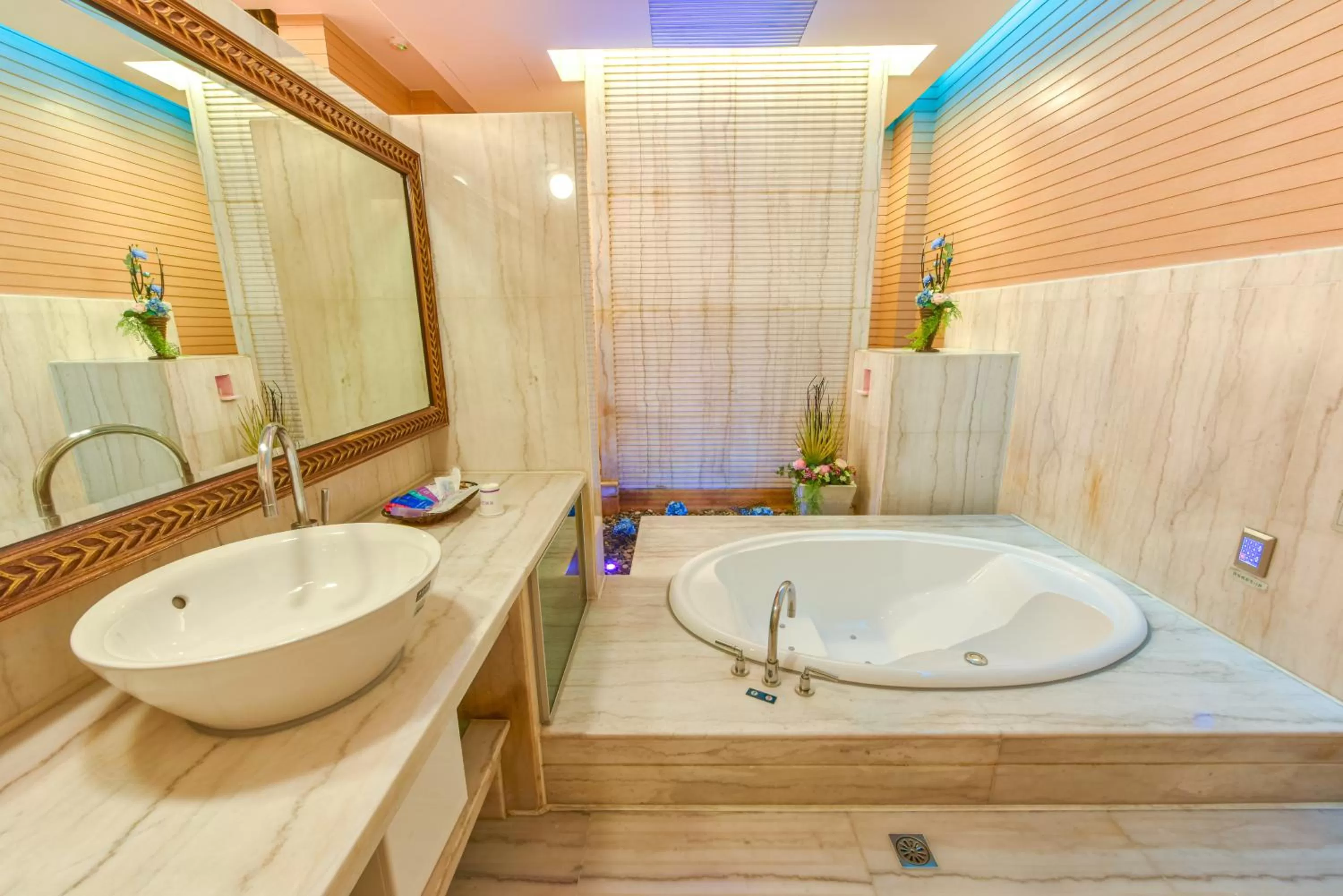 Bathroom in Purple Garden Motel