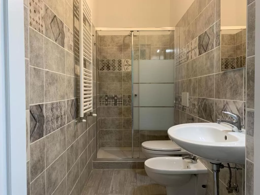 Bathroom in Antica Catania Accomodation