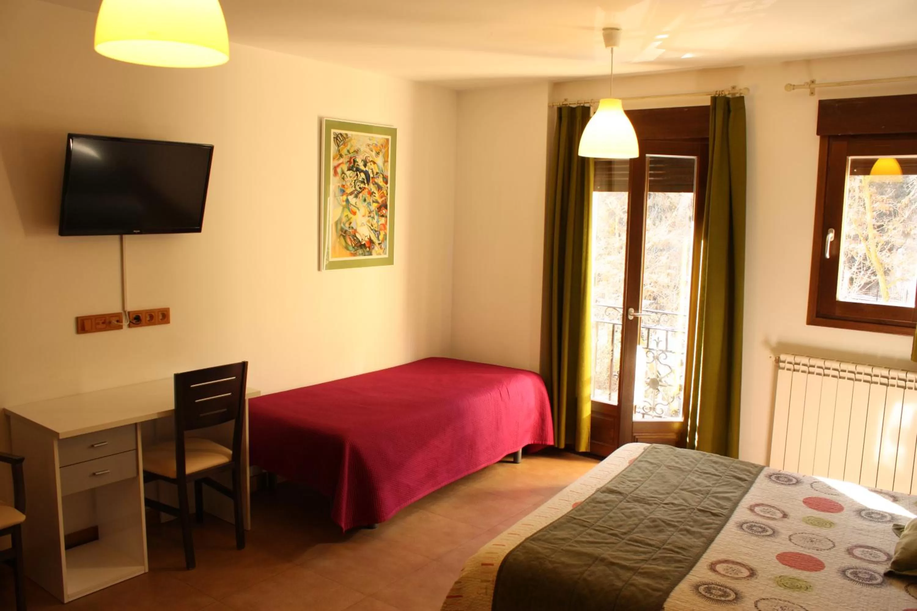 Bed in Hostal La Ribera del Júcar