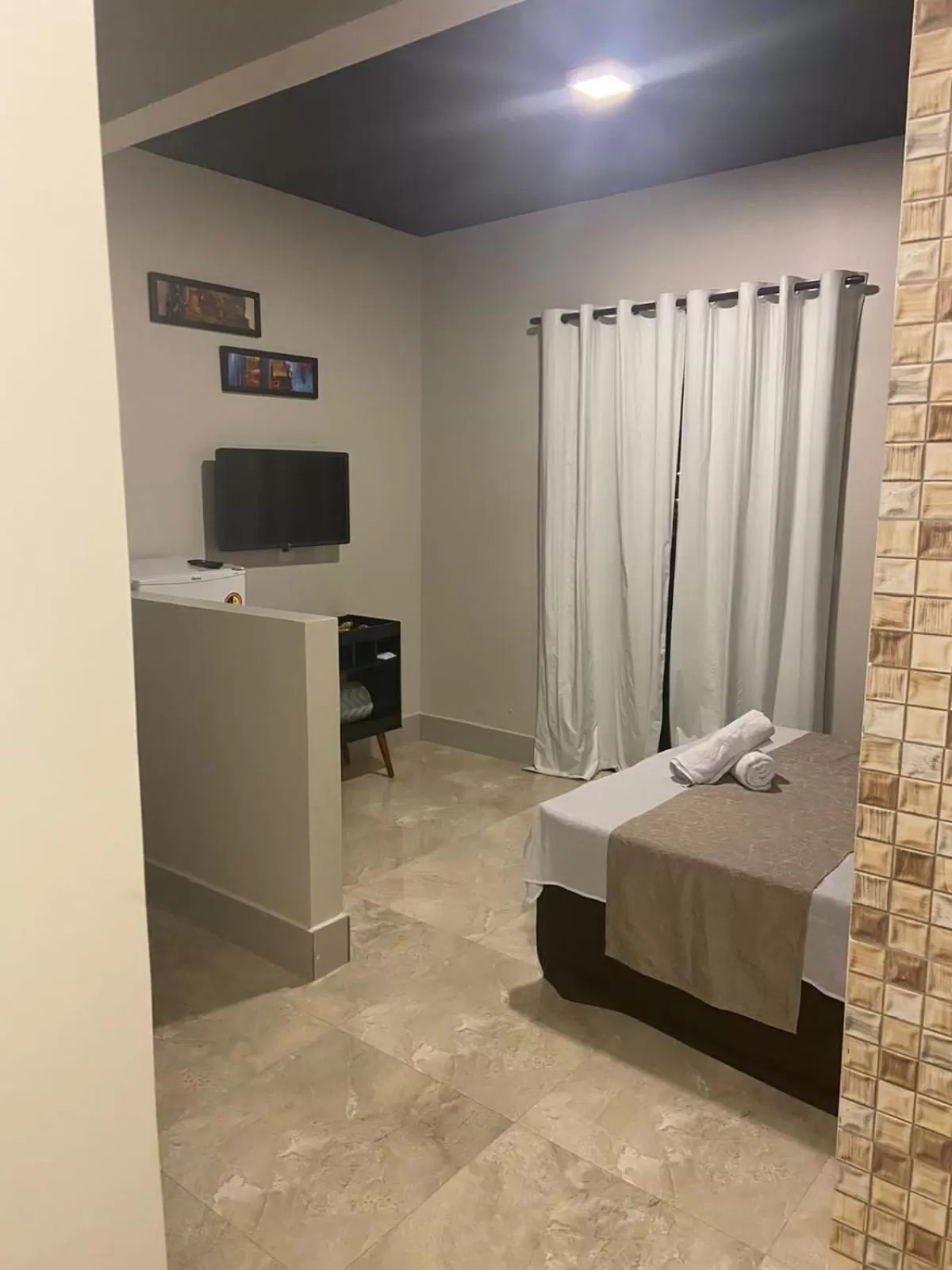 TV/Entertainment Center in Riacho Hotel