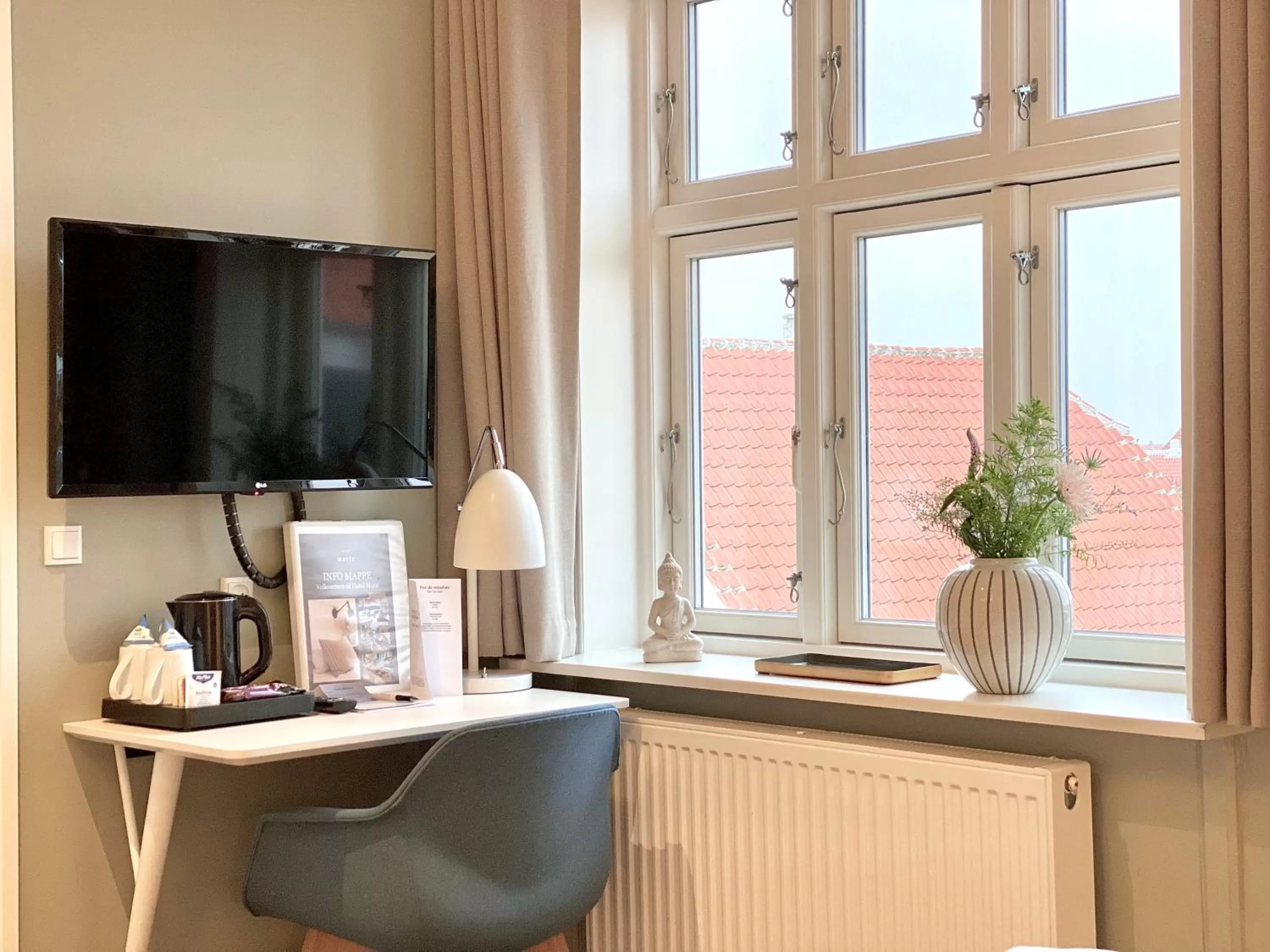 TV and multimedia in Hotel Marie