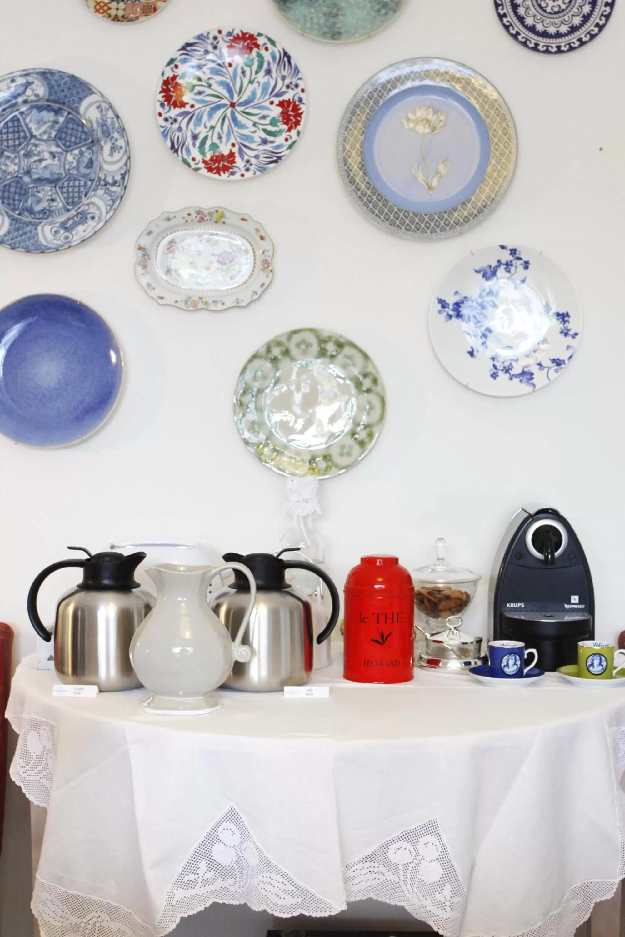 Food in Magnolia Guesthouse