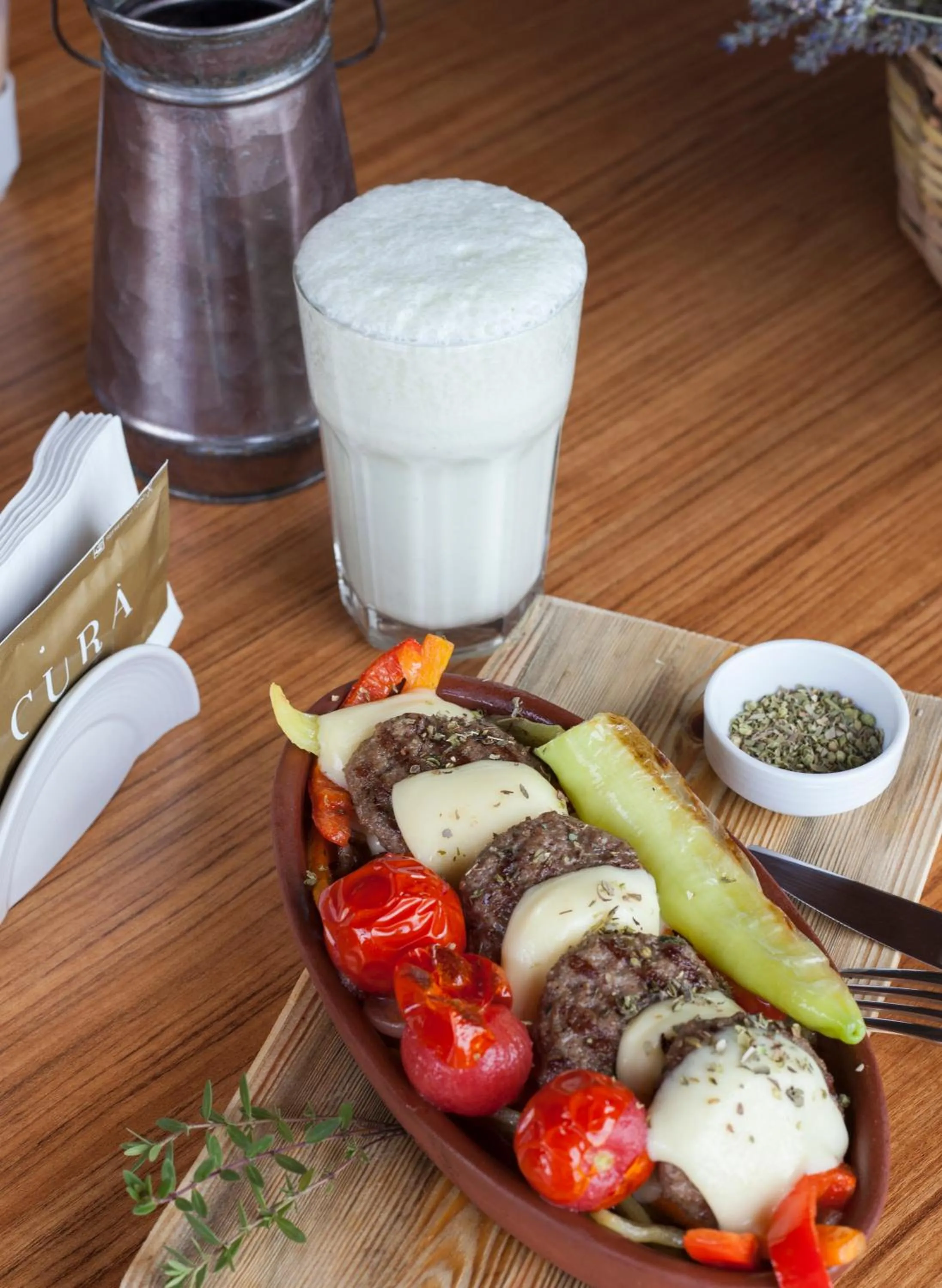 Food and drinks in Hotel Cura