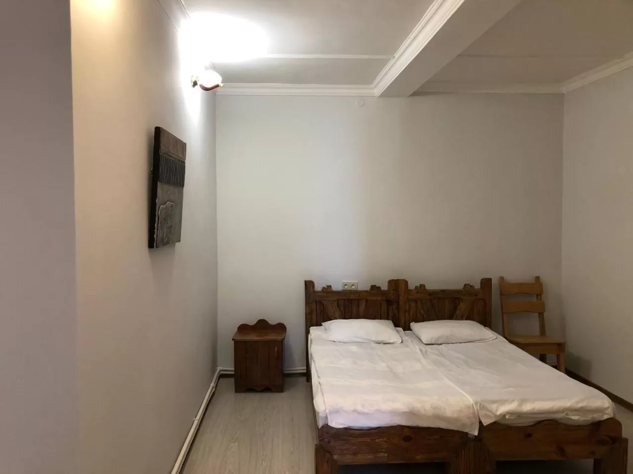 Bed in Dil Hill by Sam