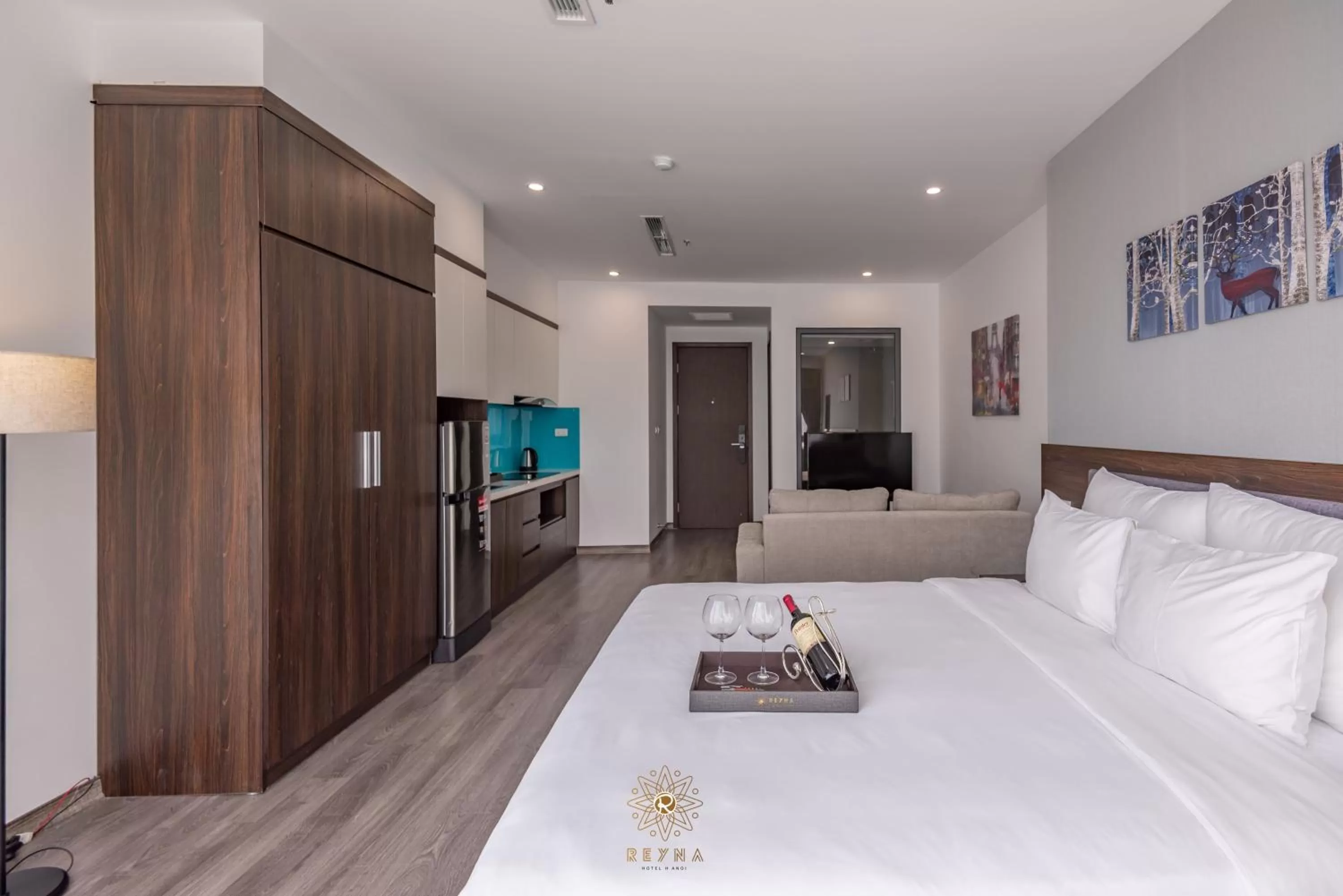 Photo of the whole room, Bed in Reyna Hotel Hanoi & Spa