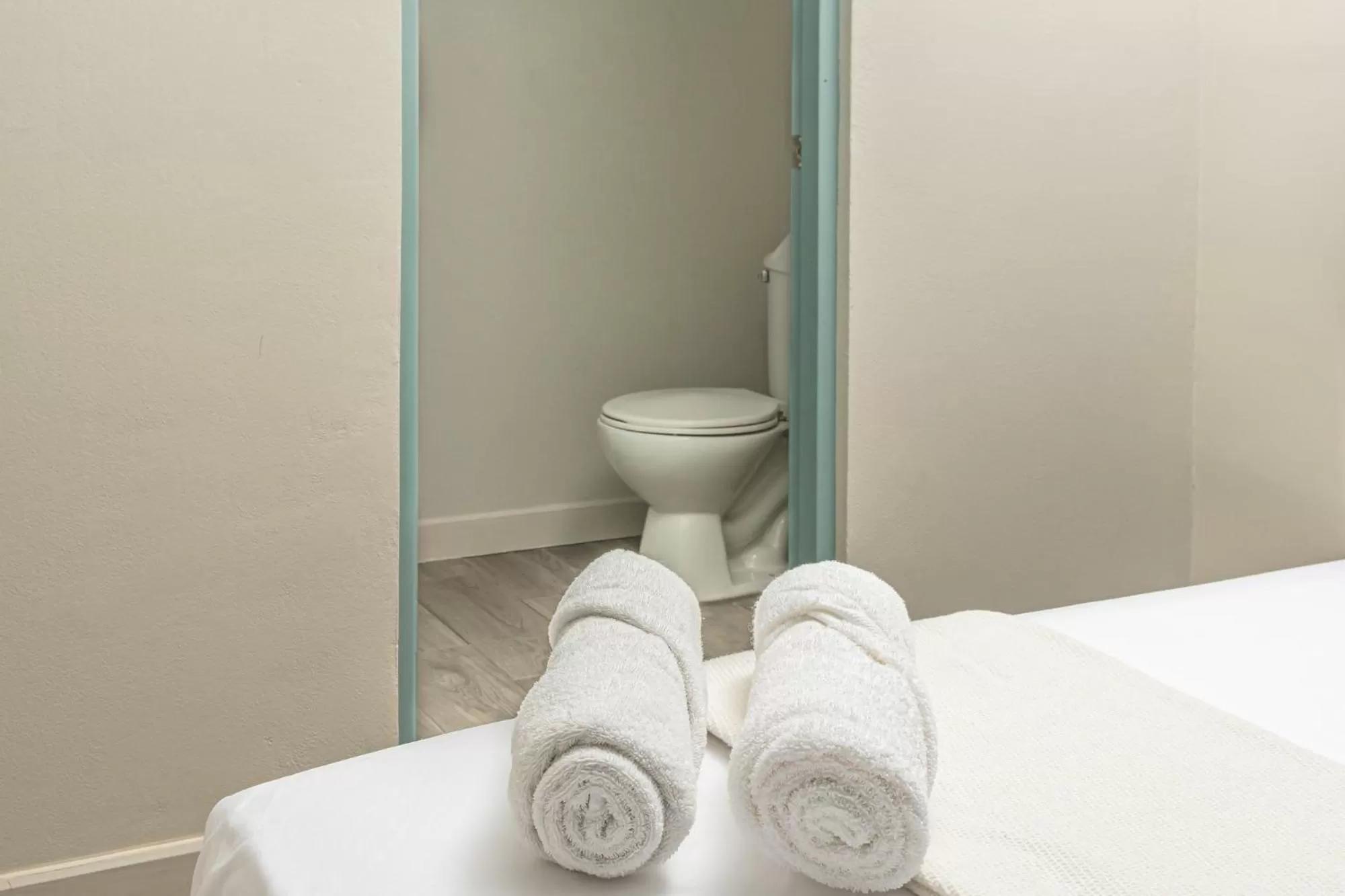 Bed, Bathroom in Hotel Otoya 1907 Downtown