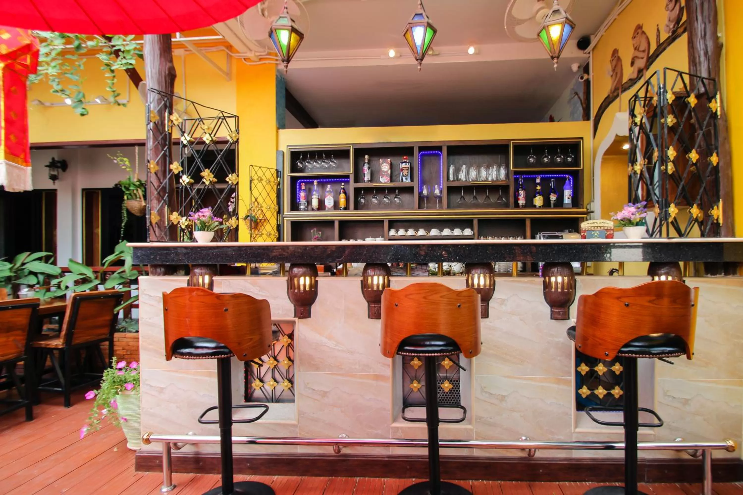 Lounge/Bar in Olivier Boutique